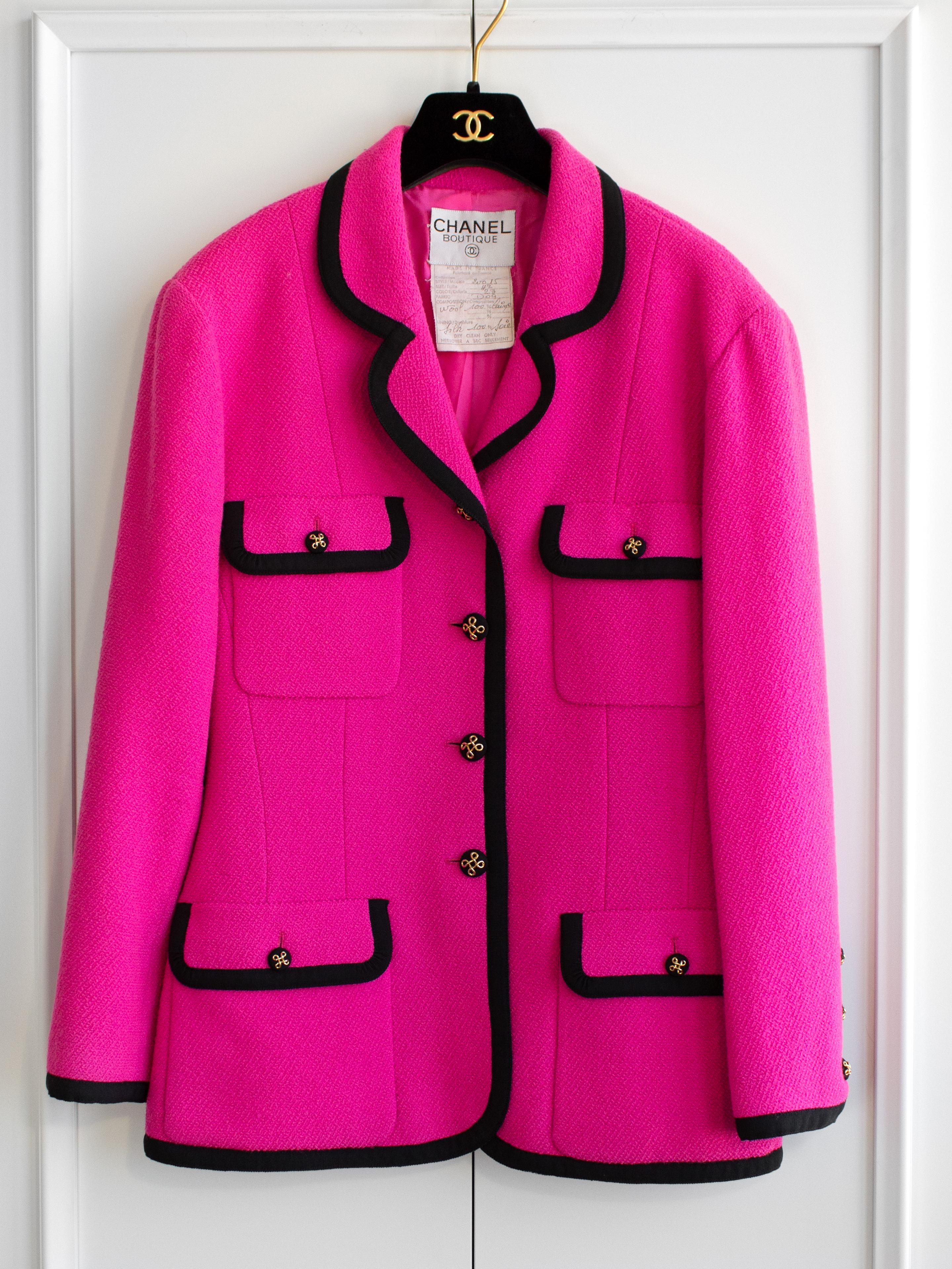 Chanel Vintage S/S 1991 Collector Fuchsia Pink Black Wool Jacket Skirt Suit For Sale 1