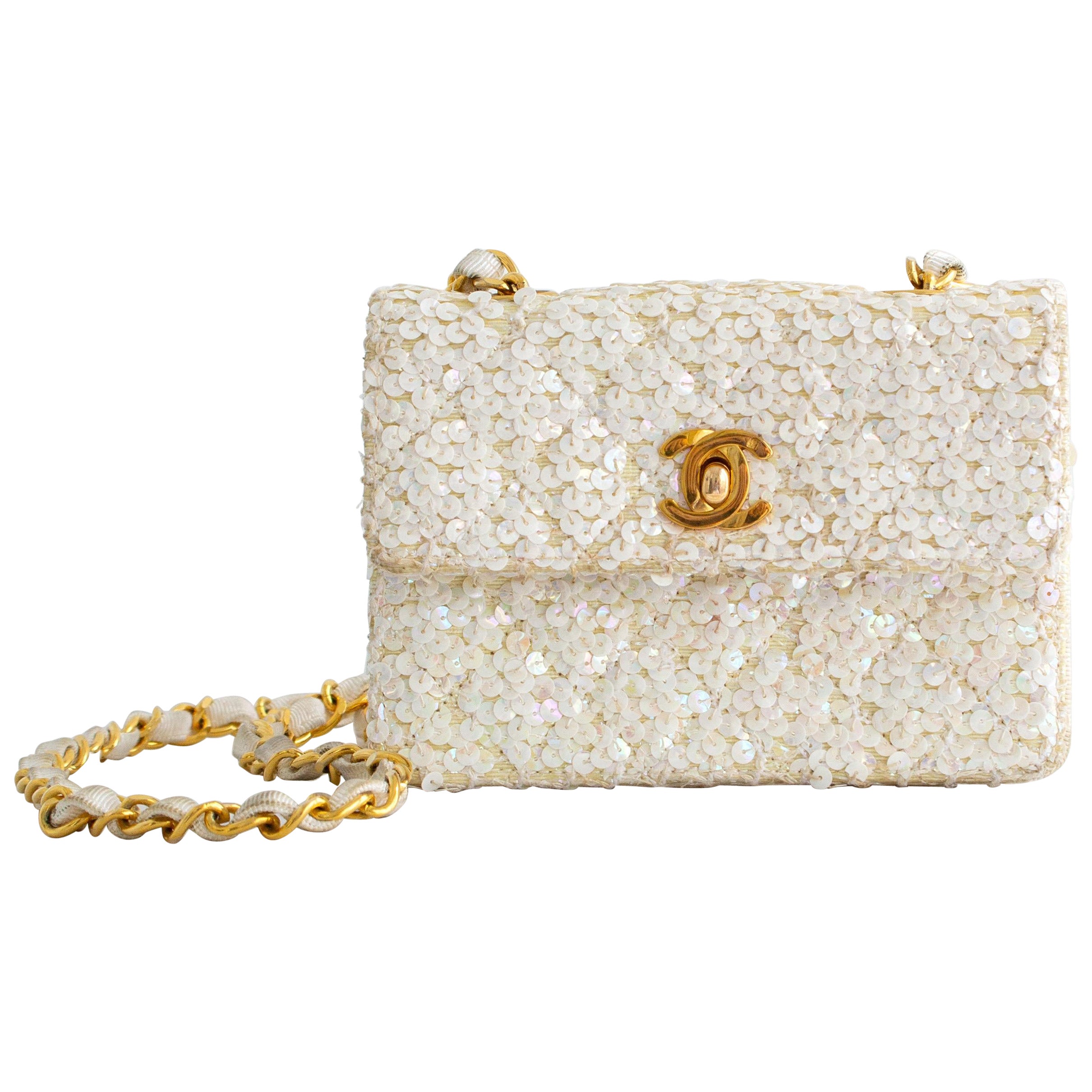 Chanel Vintage S/S 1991 Iridescent White 24K Gold Sequin Micro Mini Flap Bag For Sale
