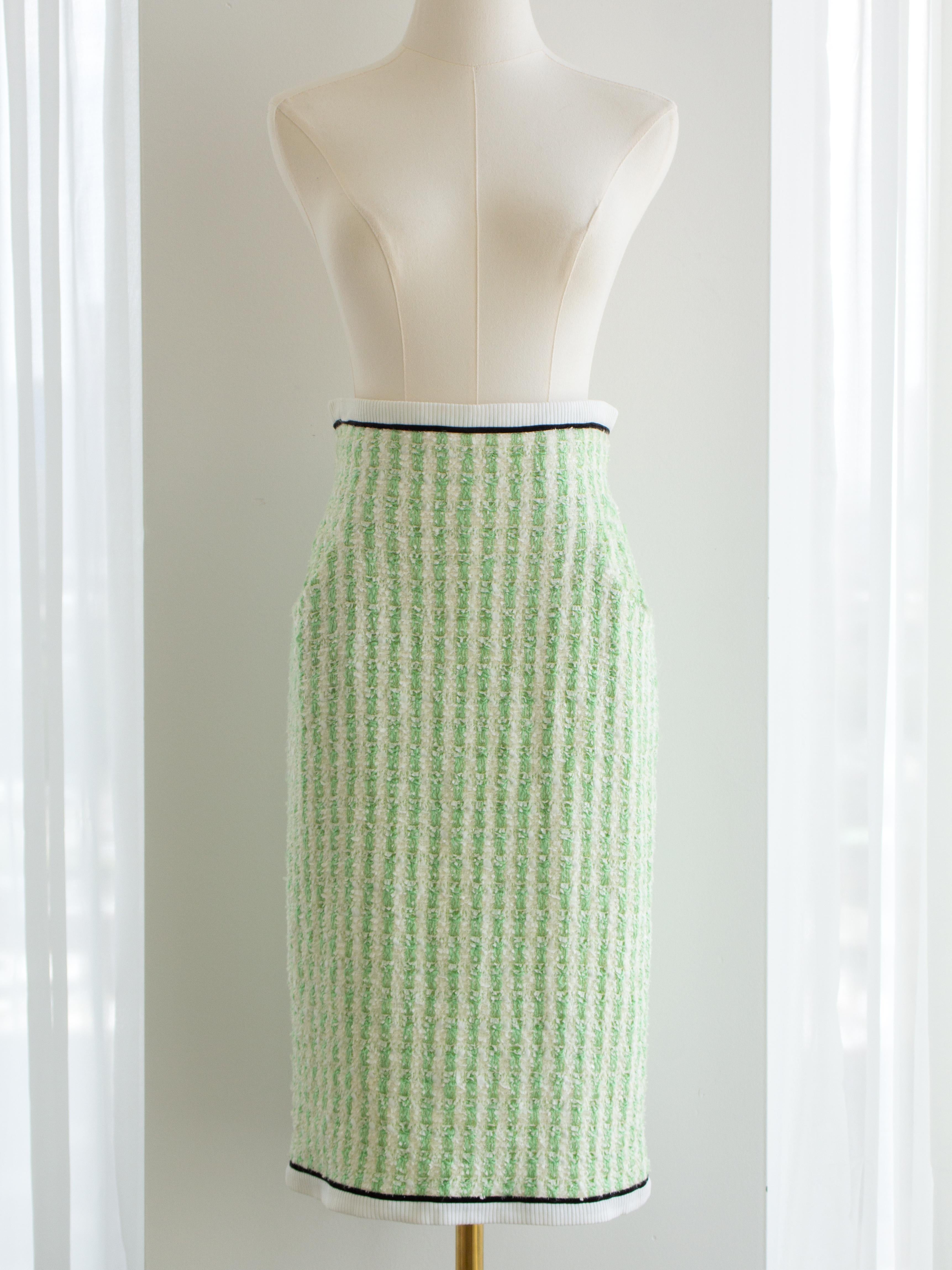 Chanel Vintage S/S 1992 Verde Bianco Fantasia Tweed Giacca Gonna Abito 11