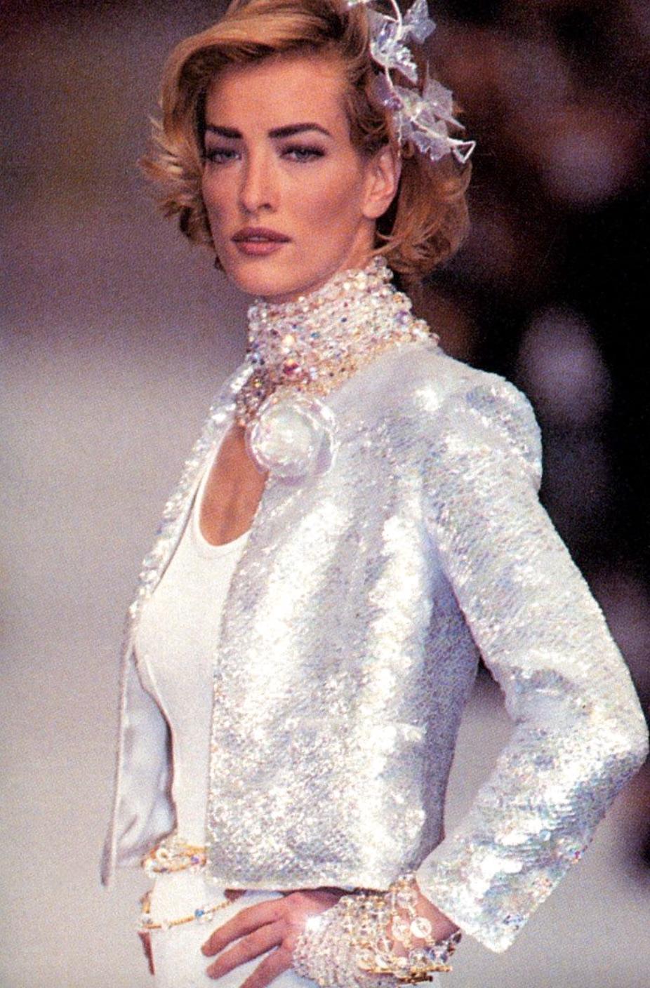 Chanel Vintage S/S 1992 Iridescent Multicolor Sequin Embellished Crystal Jacket 11