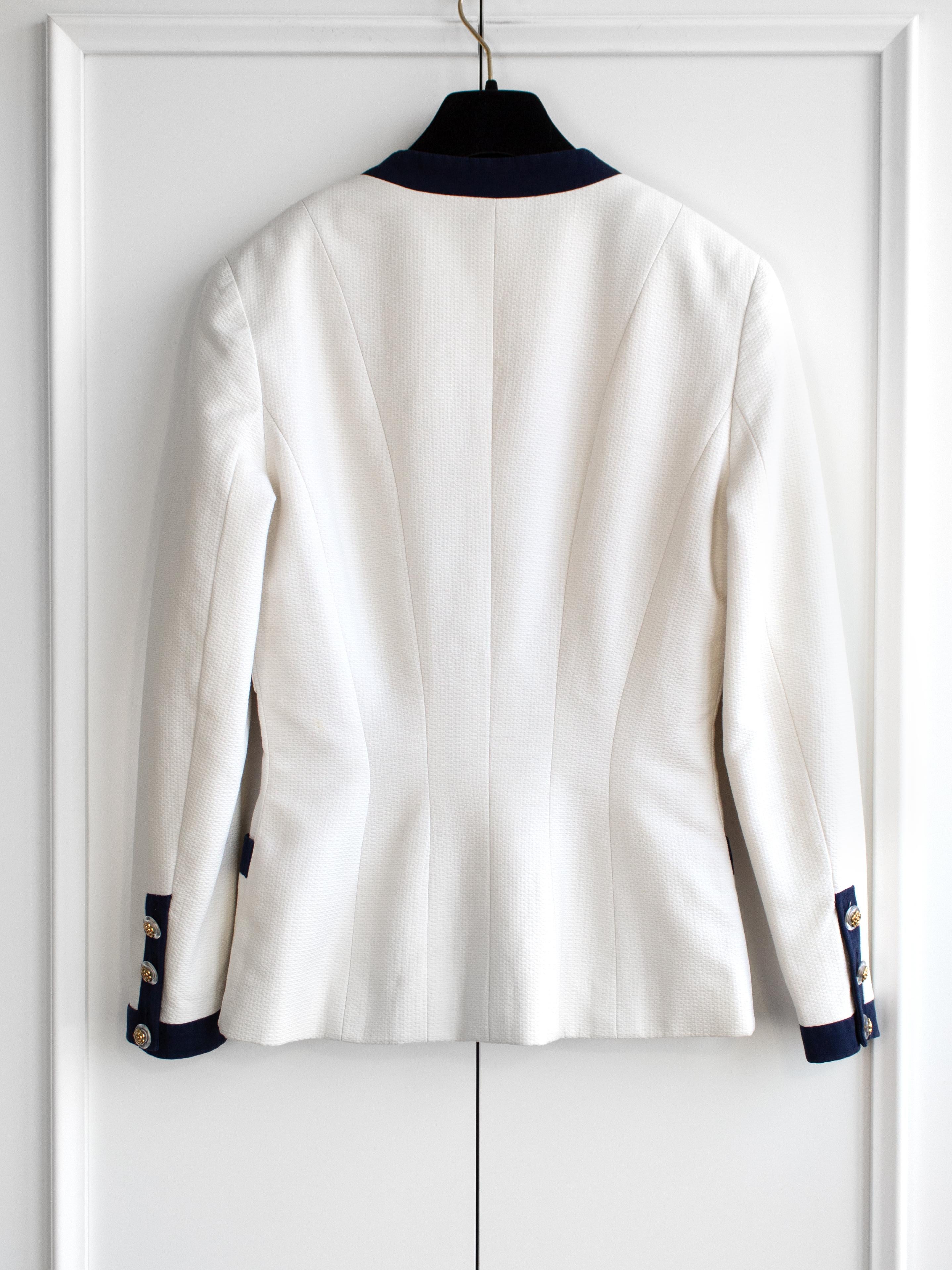 Chanel Vintage S/S 1992 Runway White Navy Lucite Gold Camellia Cotton Jacket 2