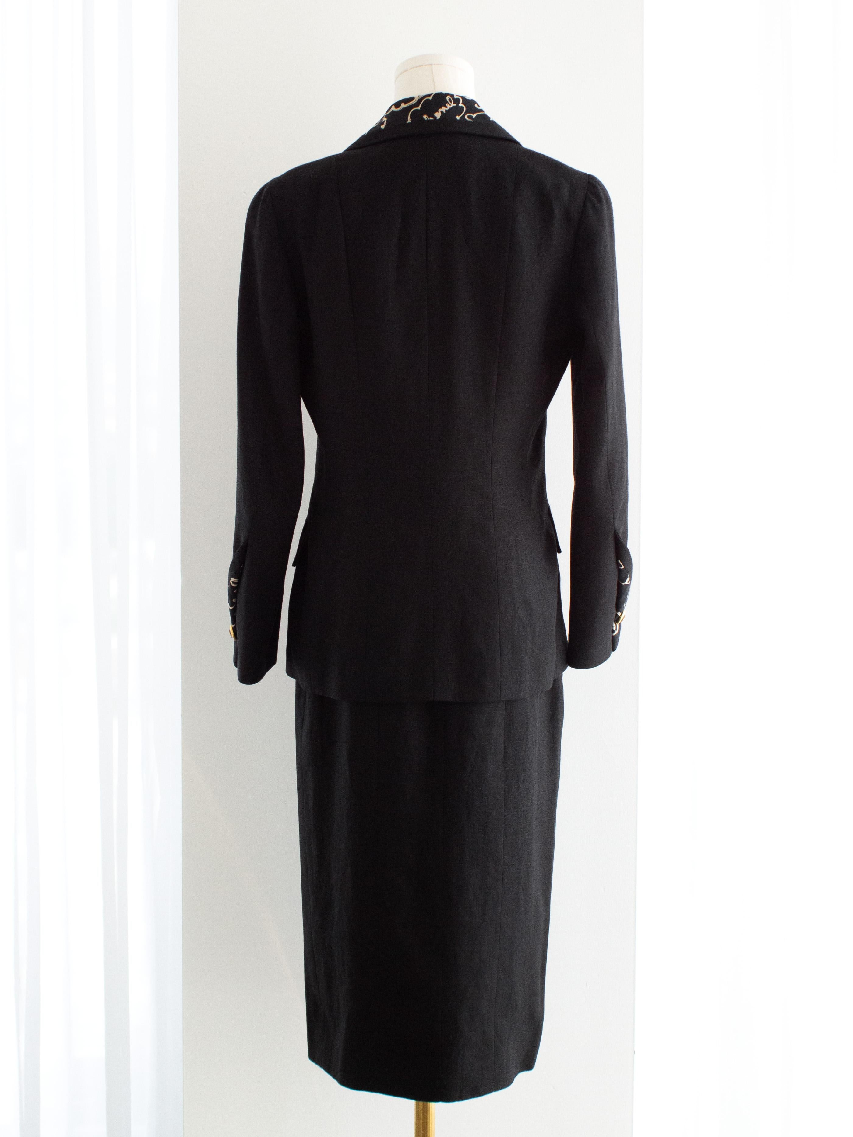 Chanel Vintage S/S 1993 Runway Black Beige Camellia Linen 93P Jacket Skirt Suit For Sale 6