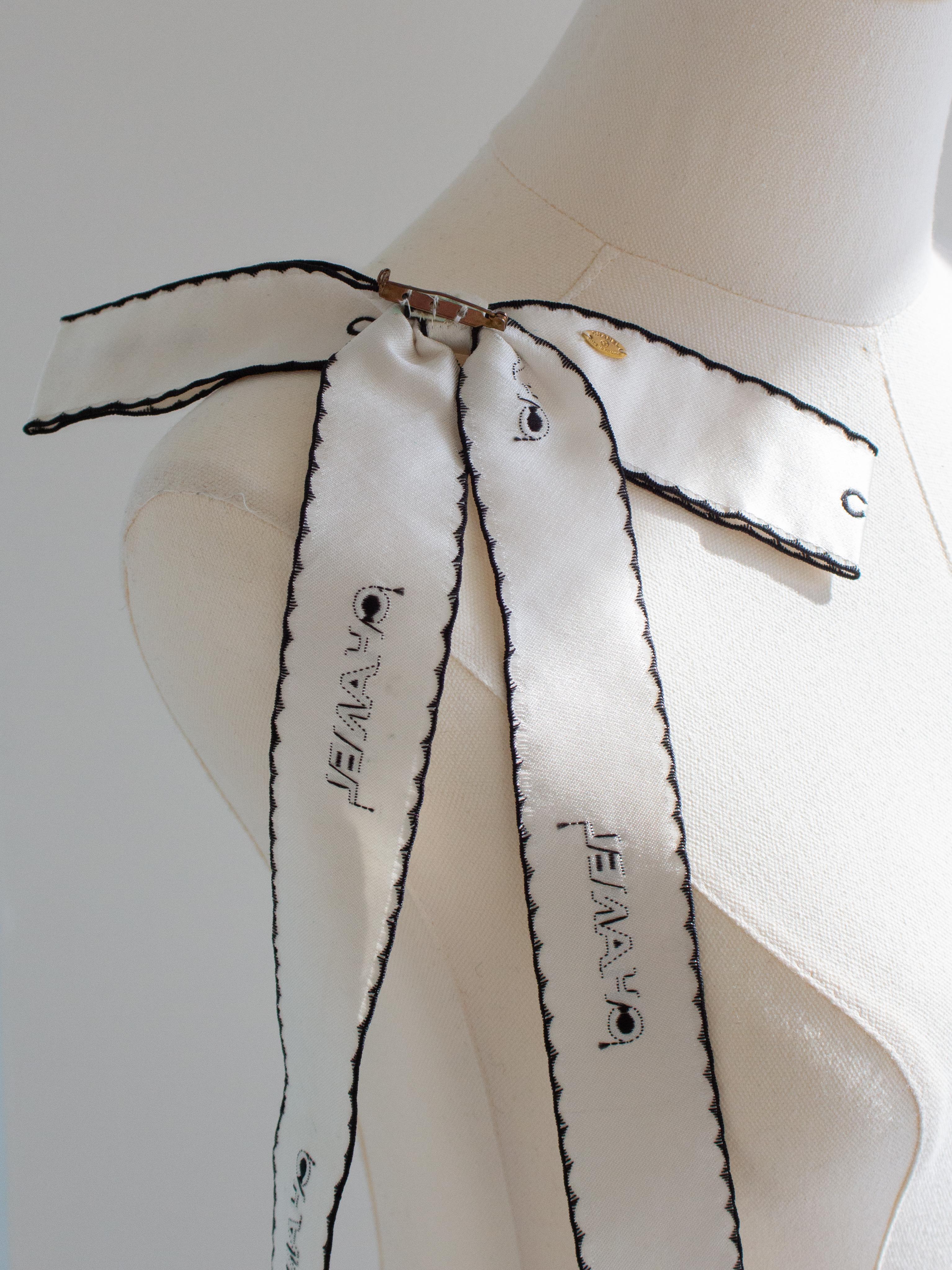 Chanel Vintage S.S. White 1994 White Black Logo Bow Ribbon 94P Spilla 2