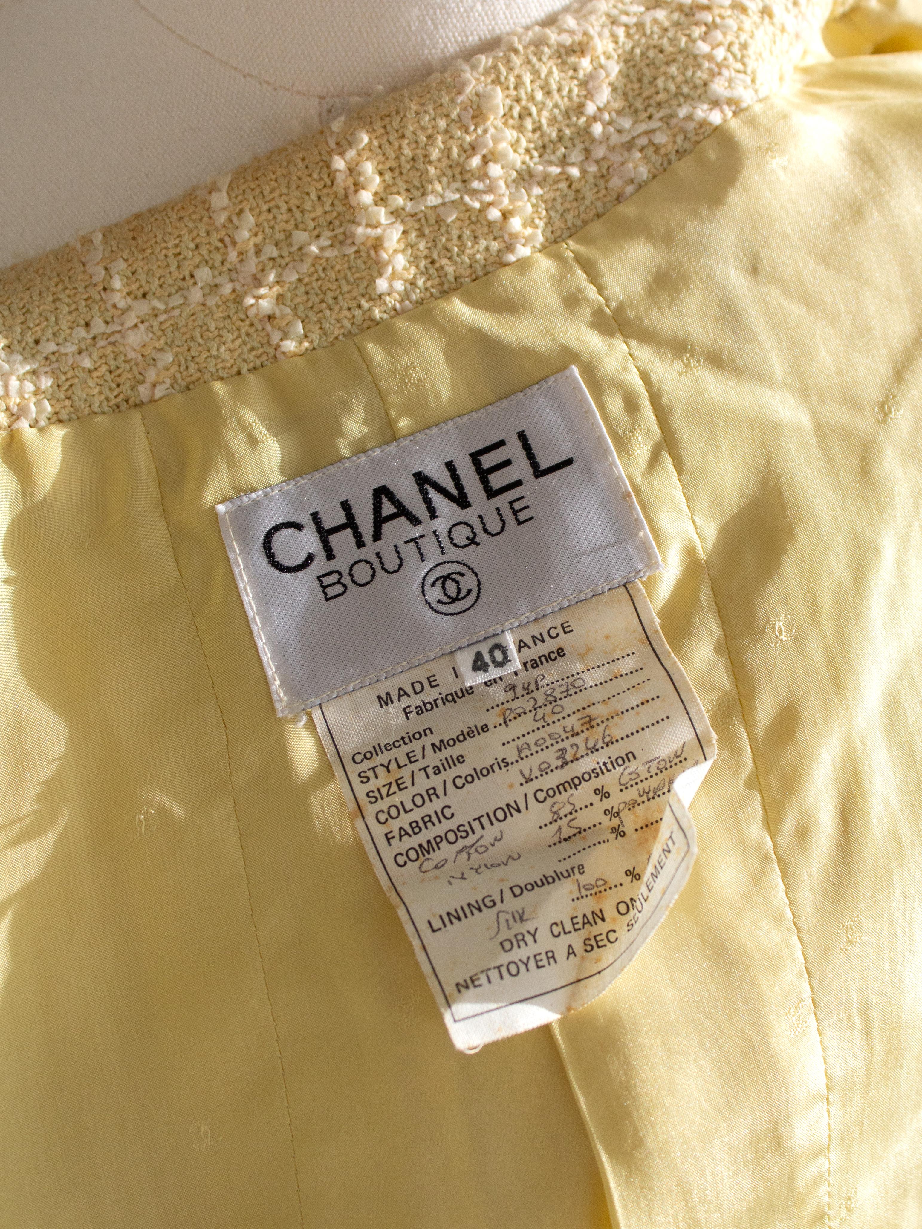Chanel Vintage S/S 1994 Yellow Green Fantasy Tweed 94P Jacket Skirt Suit For Sale 11