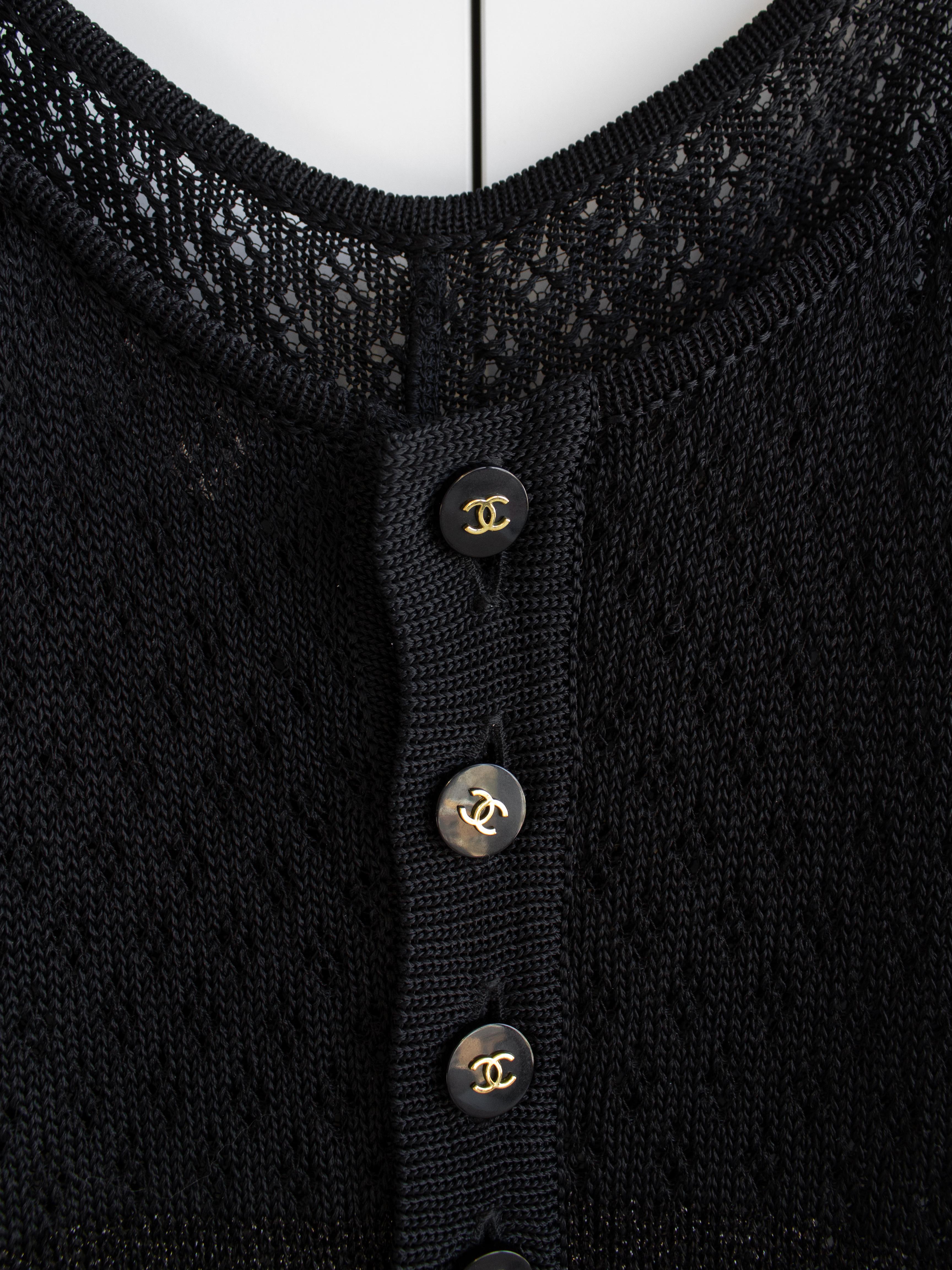 Chanel Vintage S/S 1995 Barbie Black Knit Crochet Pearl 95P Jumpsuit For Sale 9