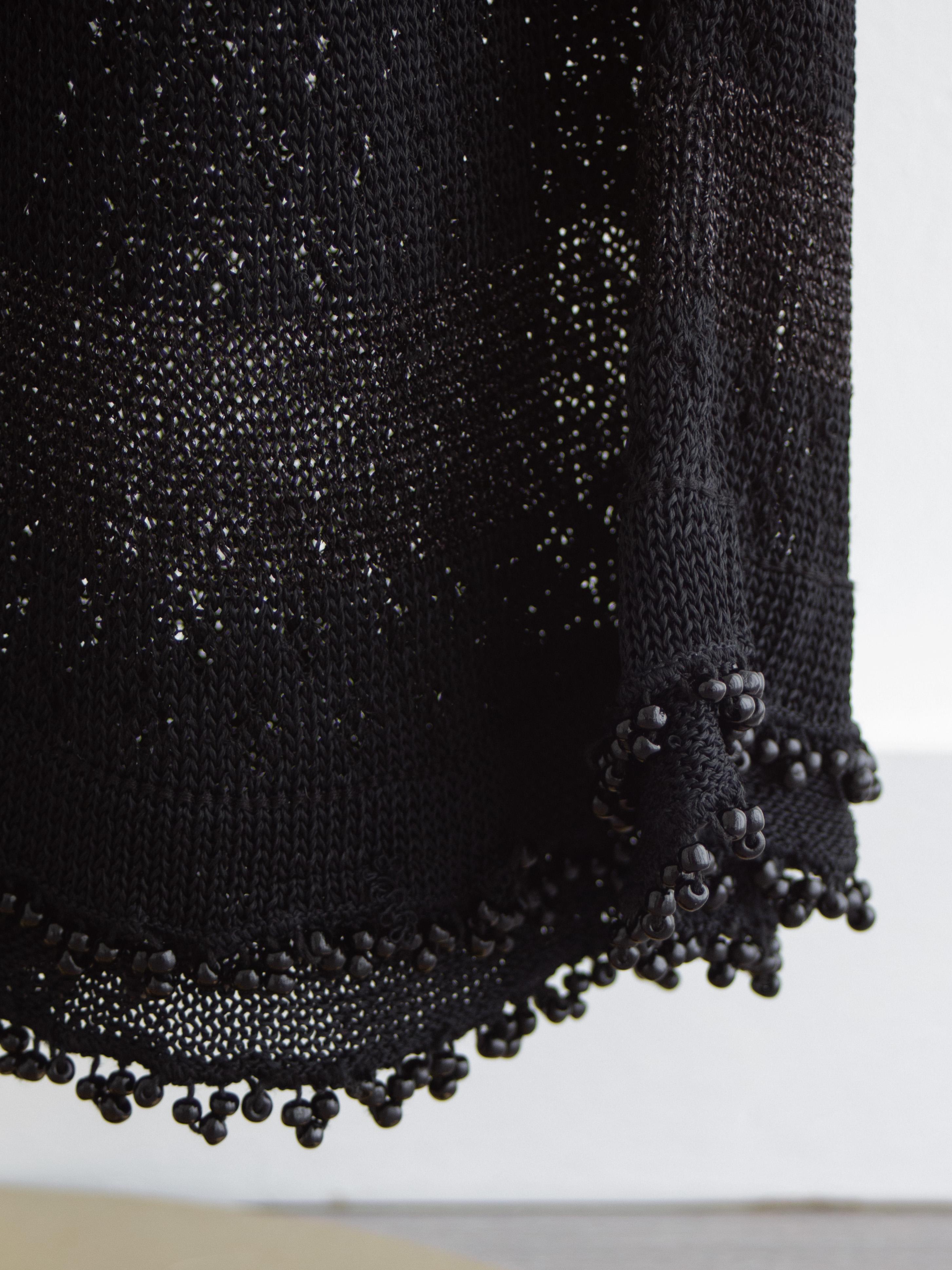 Chanel Vintage S/S 1995 Barbie Negro Punto Crochet Perla 95P Mono en venta 4
