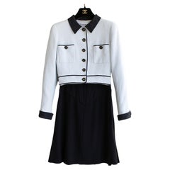 Chanel Vintage S/S 1995 Barbie Cropped White Blue Black 95P Jacket Skirt Suit