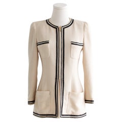 Chanel Vintage S/S 1995 Ivory Ecru Black Gold Zip Tweed 95P Jacket