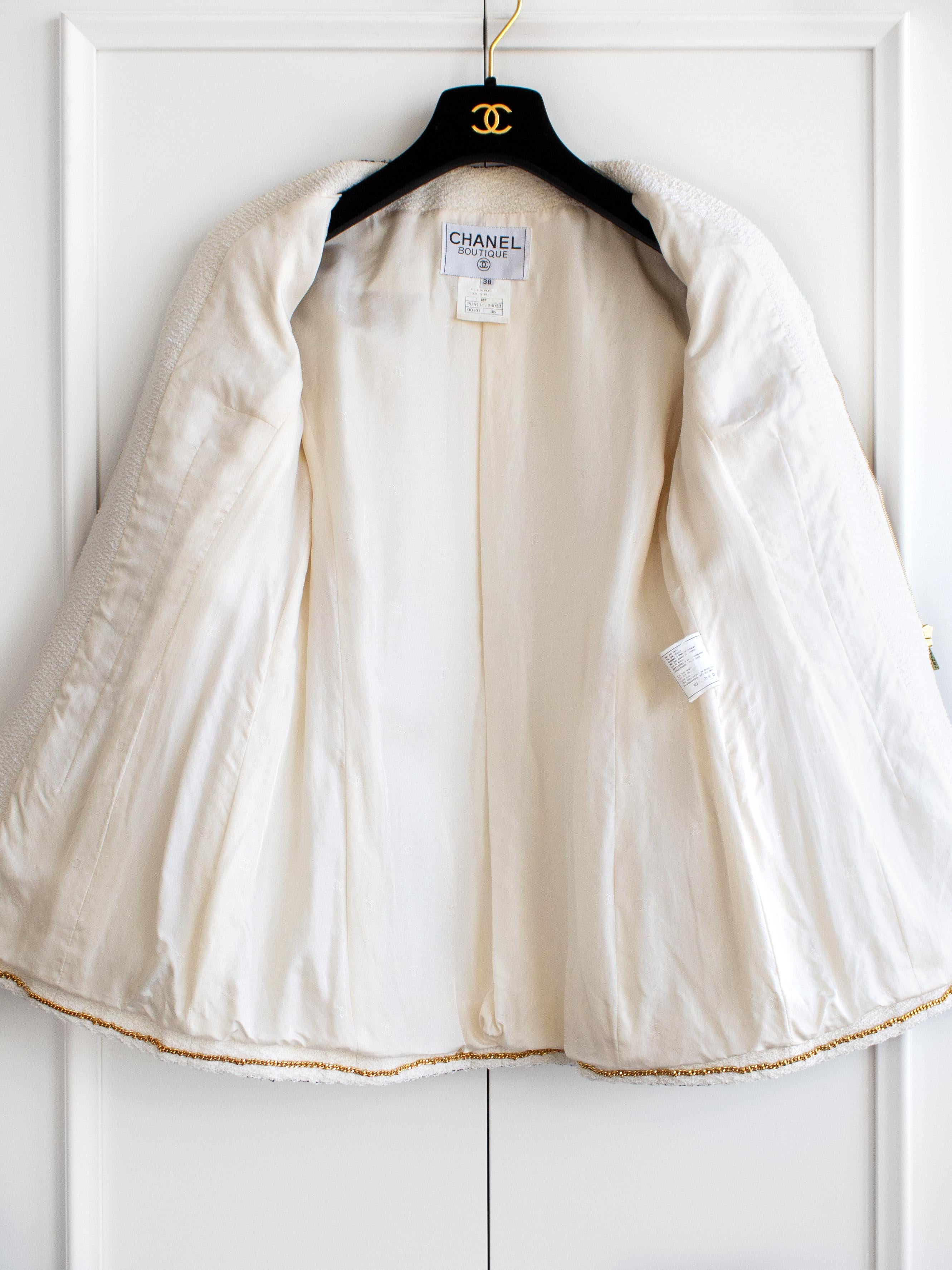 Chanel Vintage S/S 1995 White Ivory Black Tweed 95P Jacket Skirt Suit en vente 8