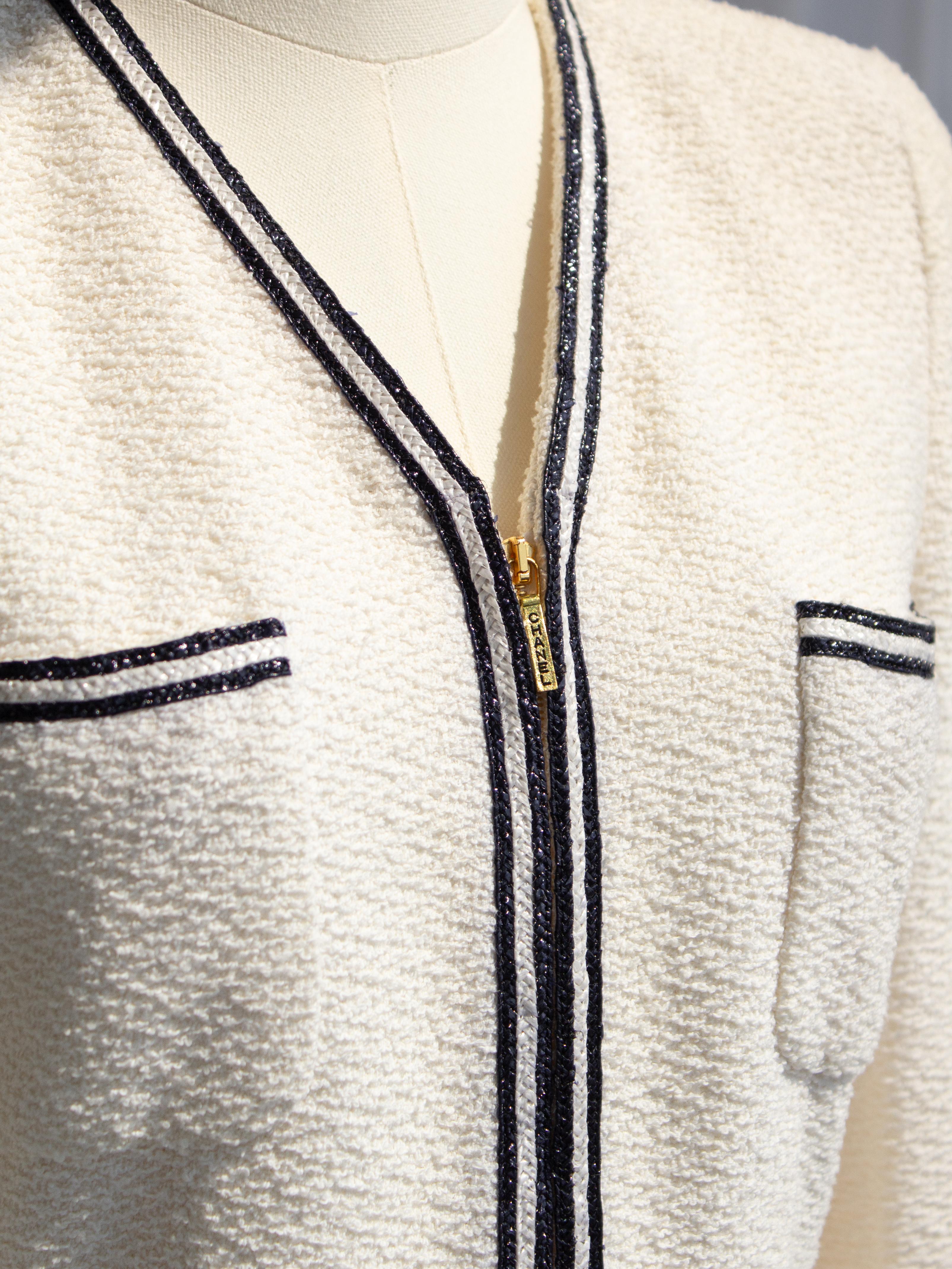 Chanel Vintage S/S 1995 White Ivory Black Tweed 95P Jacket Skirt Suit 2