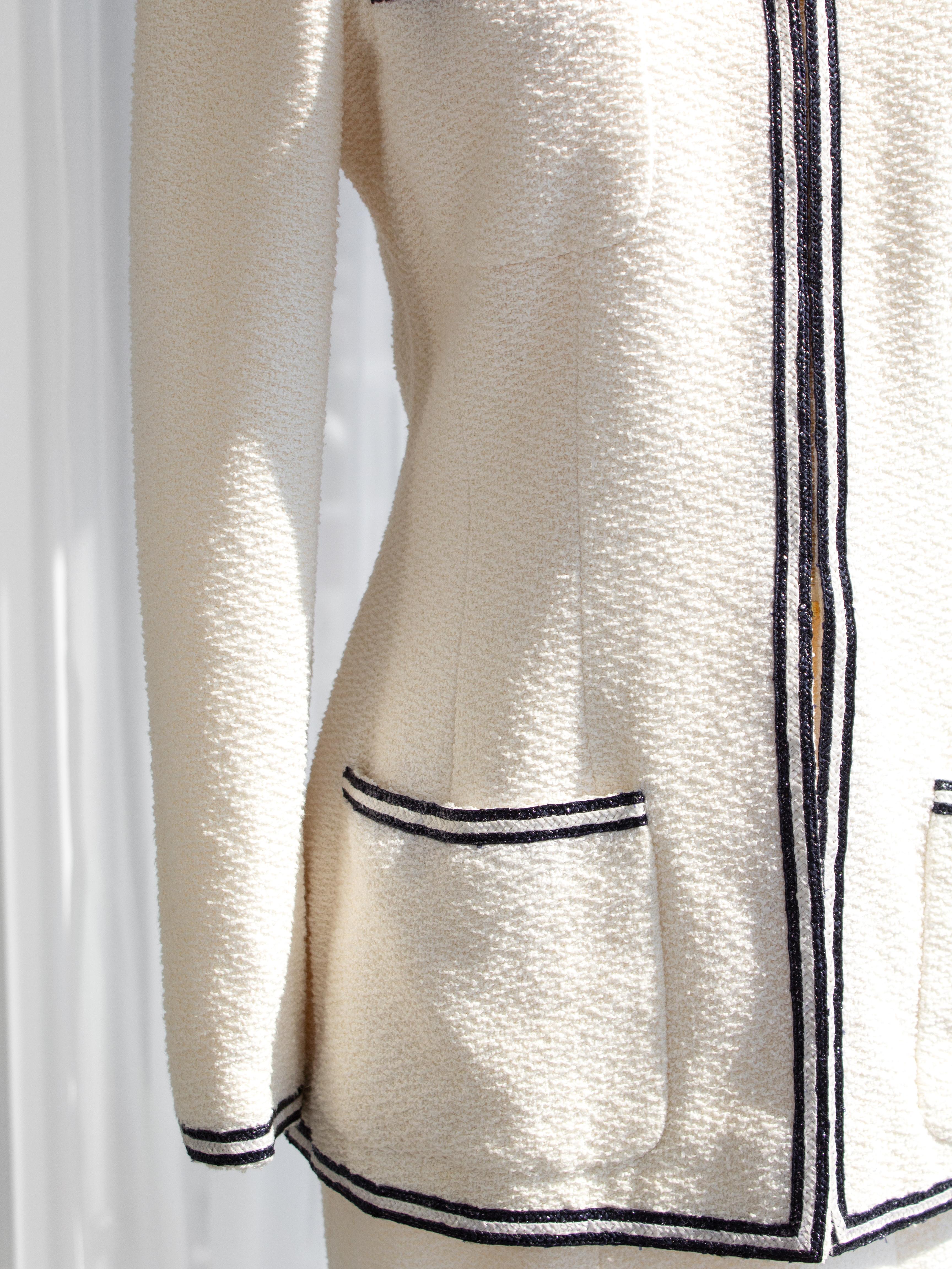 Chanel Vintage S/S 1995 White Ivory Black Tweed 95P Jacket Skirt Suit 3