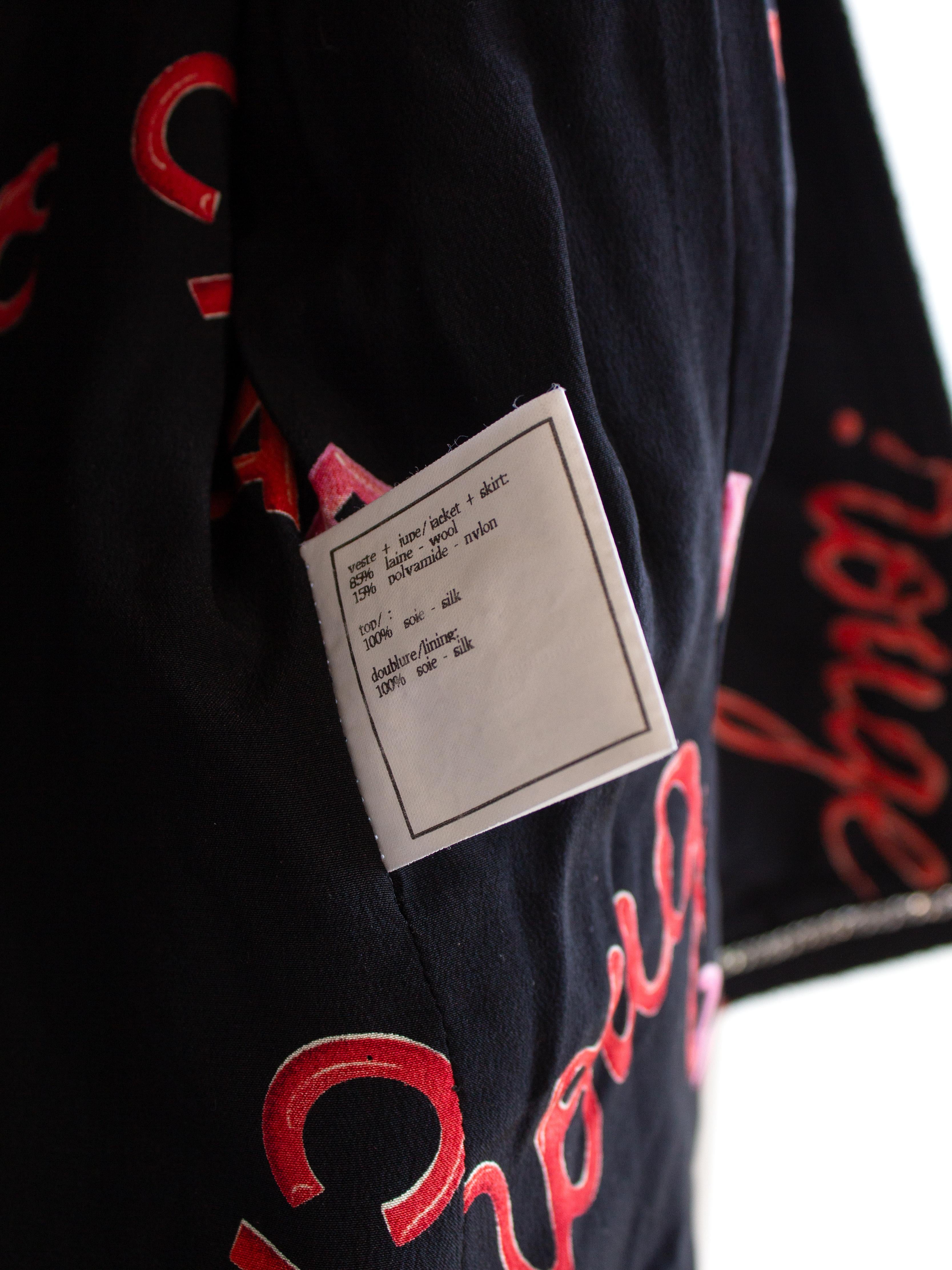 Chanel Vintage S/S 1996 Black Red Rouge Print Tweed 96P Jacket 6