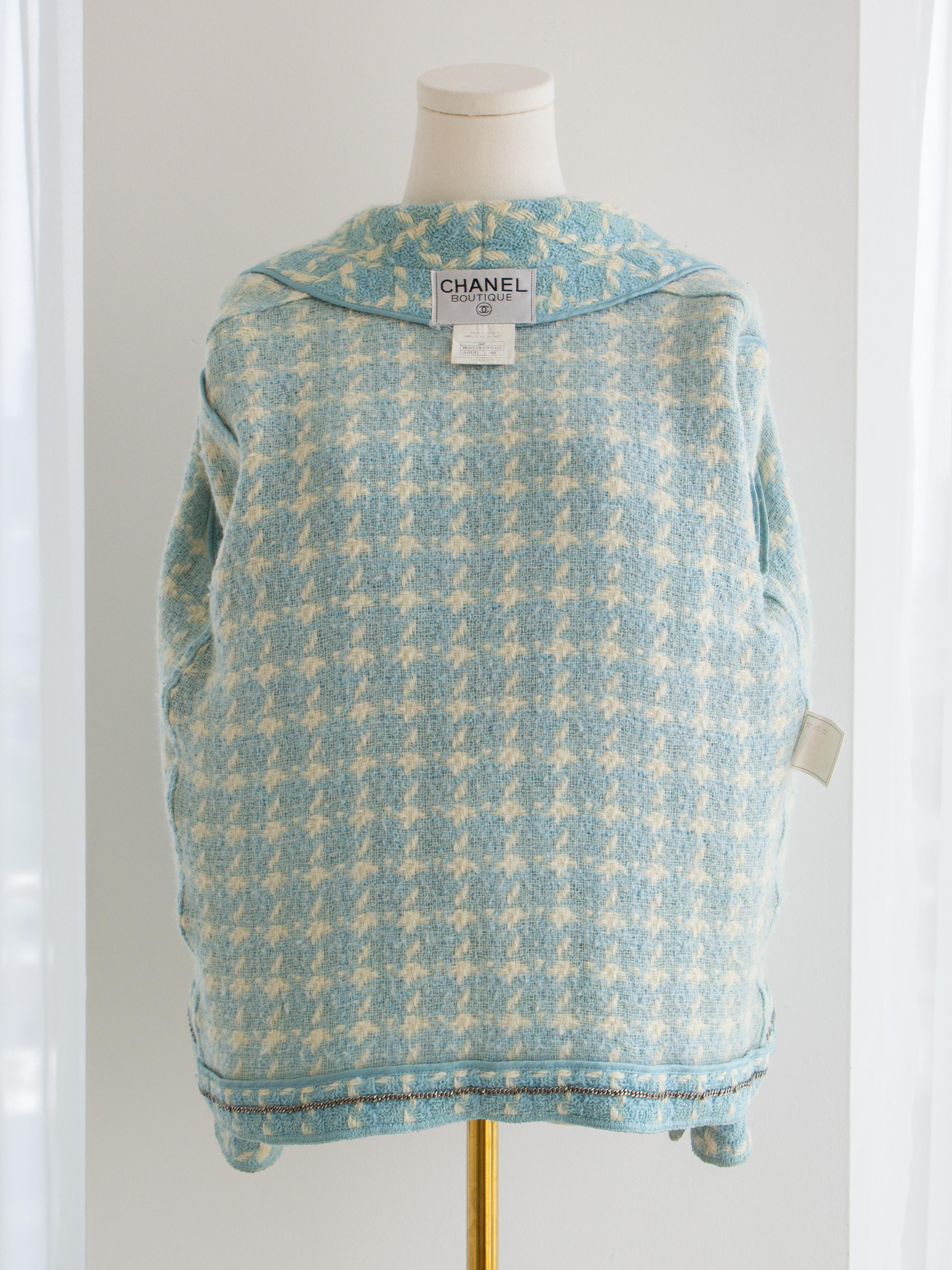 Chanel Vintage S/S 1996 Sky Blue Plaid 96P Tweed Jacket For Sale 6