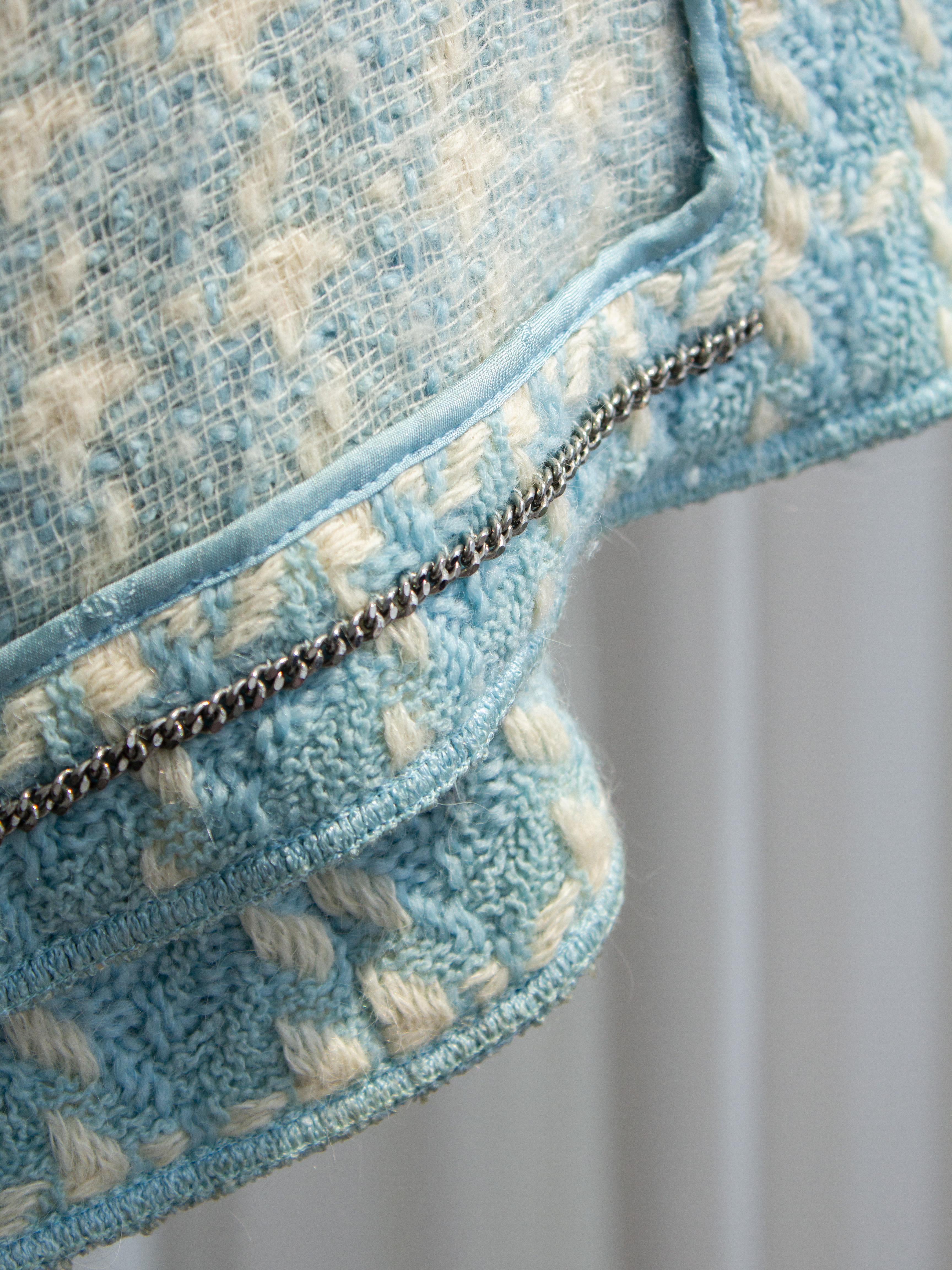 Chanel Vintage S/S 1996 Sky Blue Plaid 96P Tweed Jacket For Sale 9