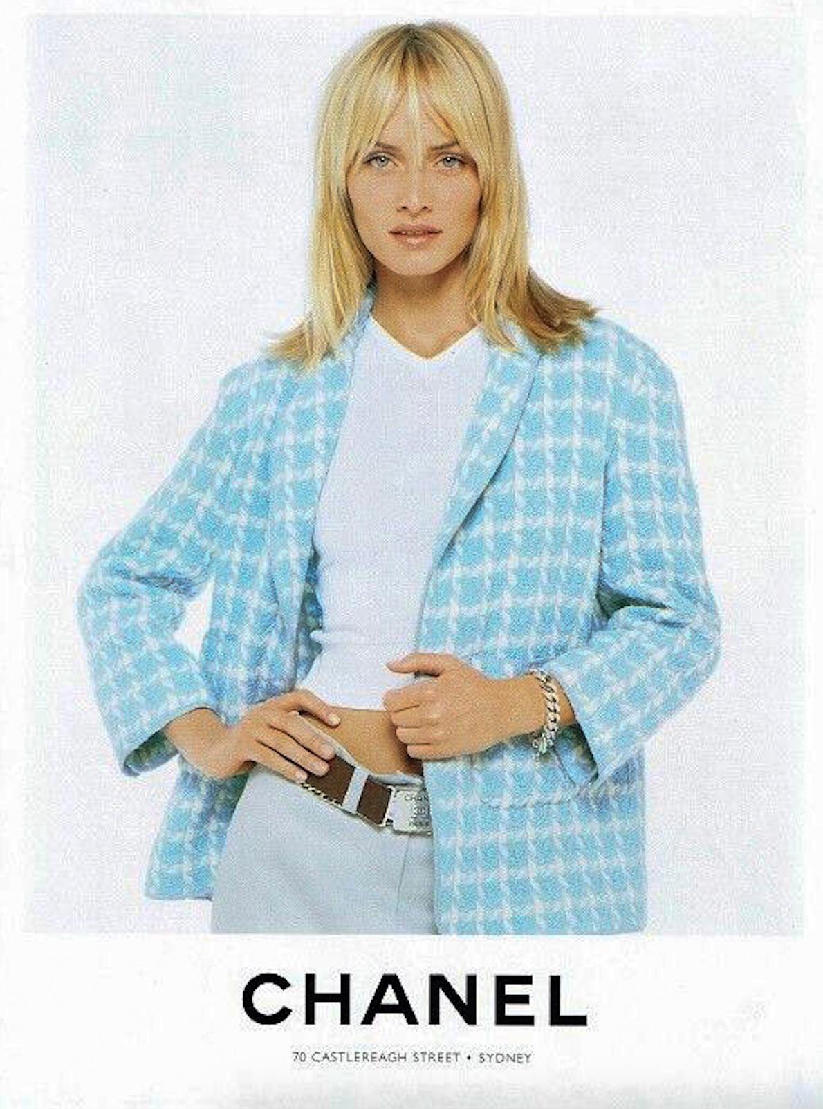 Women's Chanel Vintage S/S 1996 Sky Blue Plaid 96P Tweed Jacket For Sale