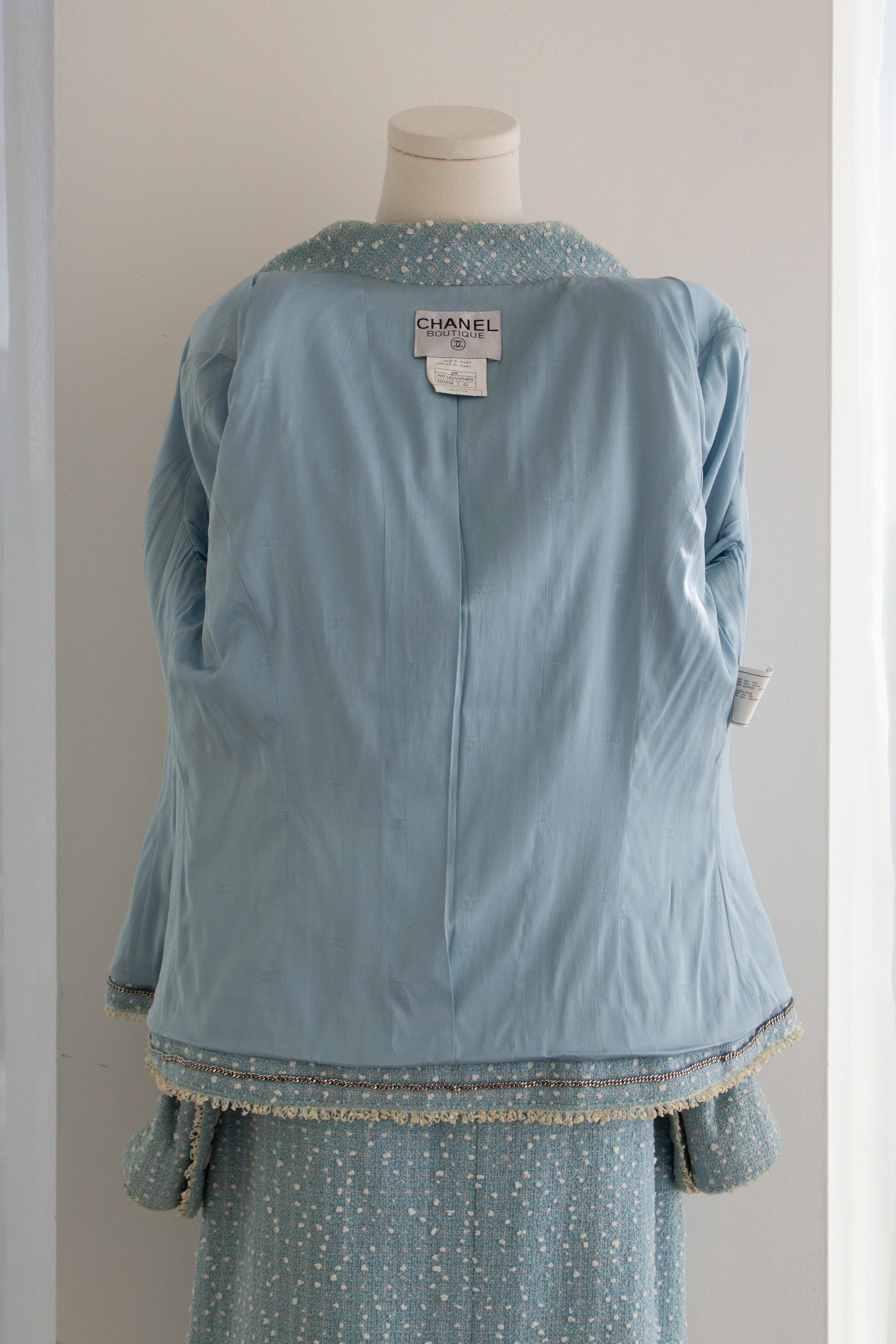 Chanel Vintage S/S 1997 Hellblau Weiß Prinzessin Diana 97P Tweed Jacke Anzug im Angebot 5