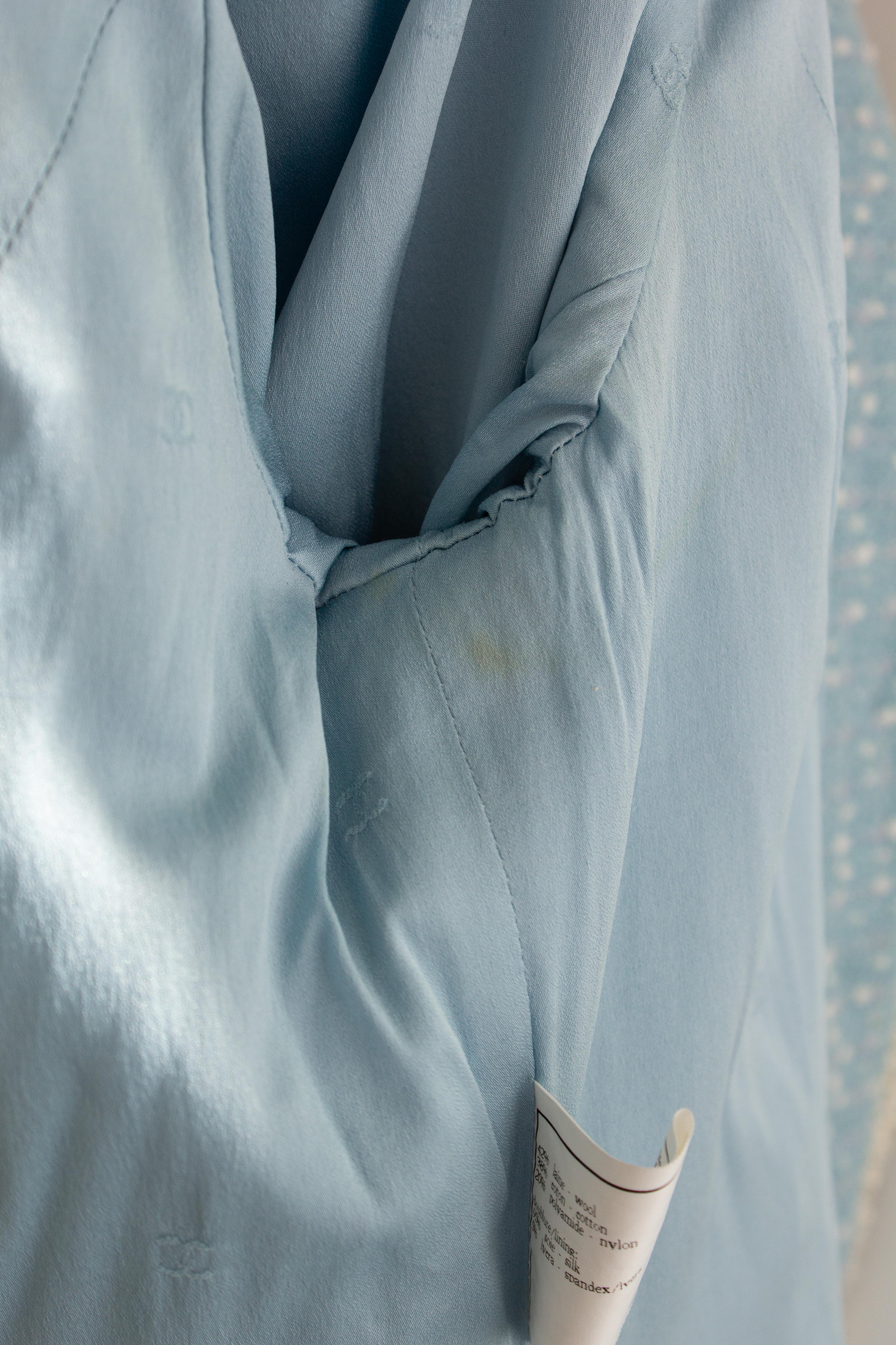 Chanel Vintage S/S 1997 Hellblau Weiß Prinzessin Diana 97P Tweed Jacke Anzug im Angebot 7