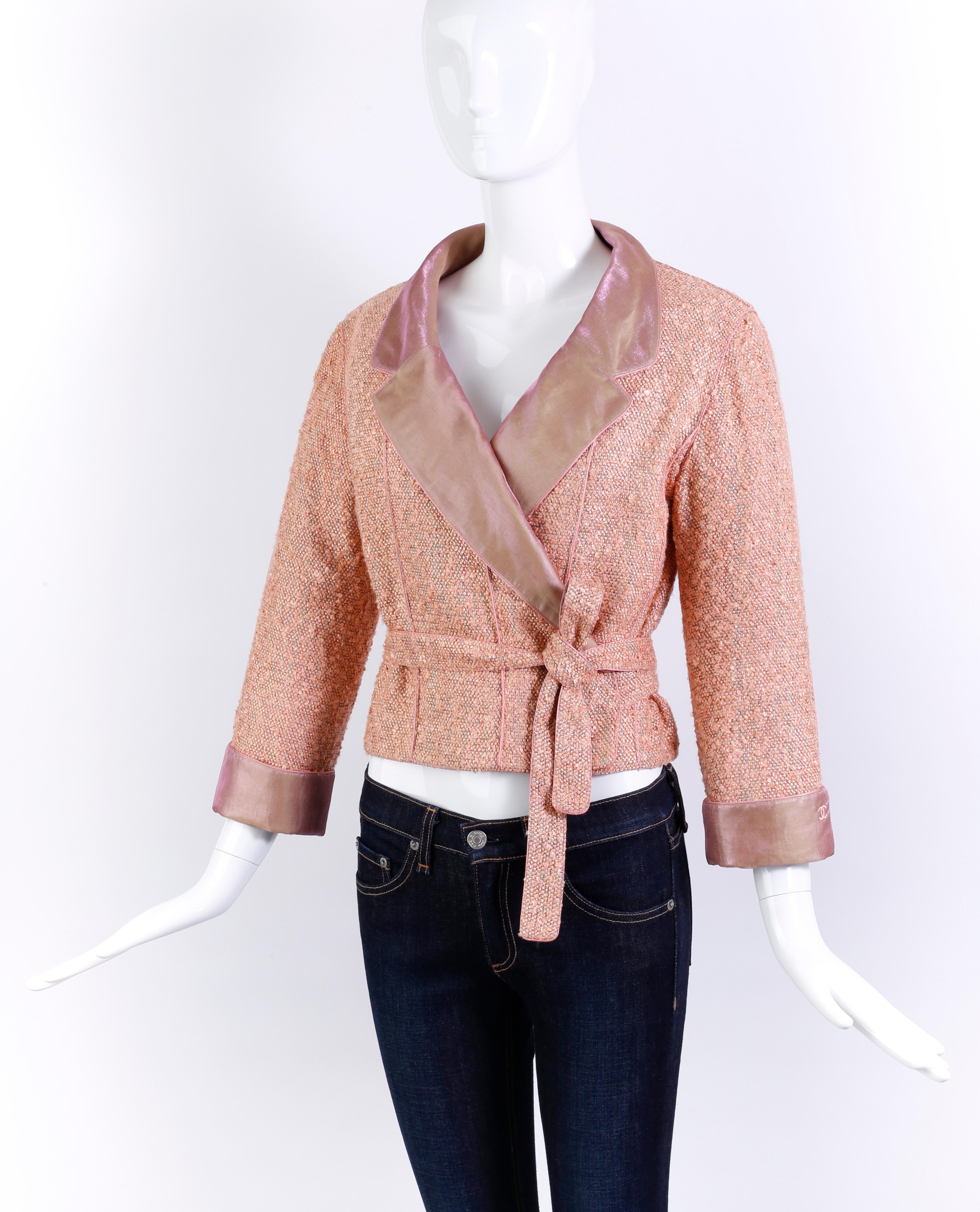 CHANEL Vintage S/S 1999 Salmon Pink Tweed Boucle Knit Cropped Wrap Jacket 38-FR In Excellent Condition For Sale In Chicago, IL