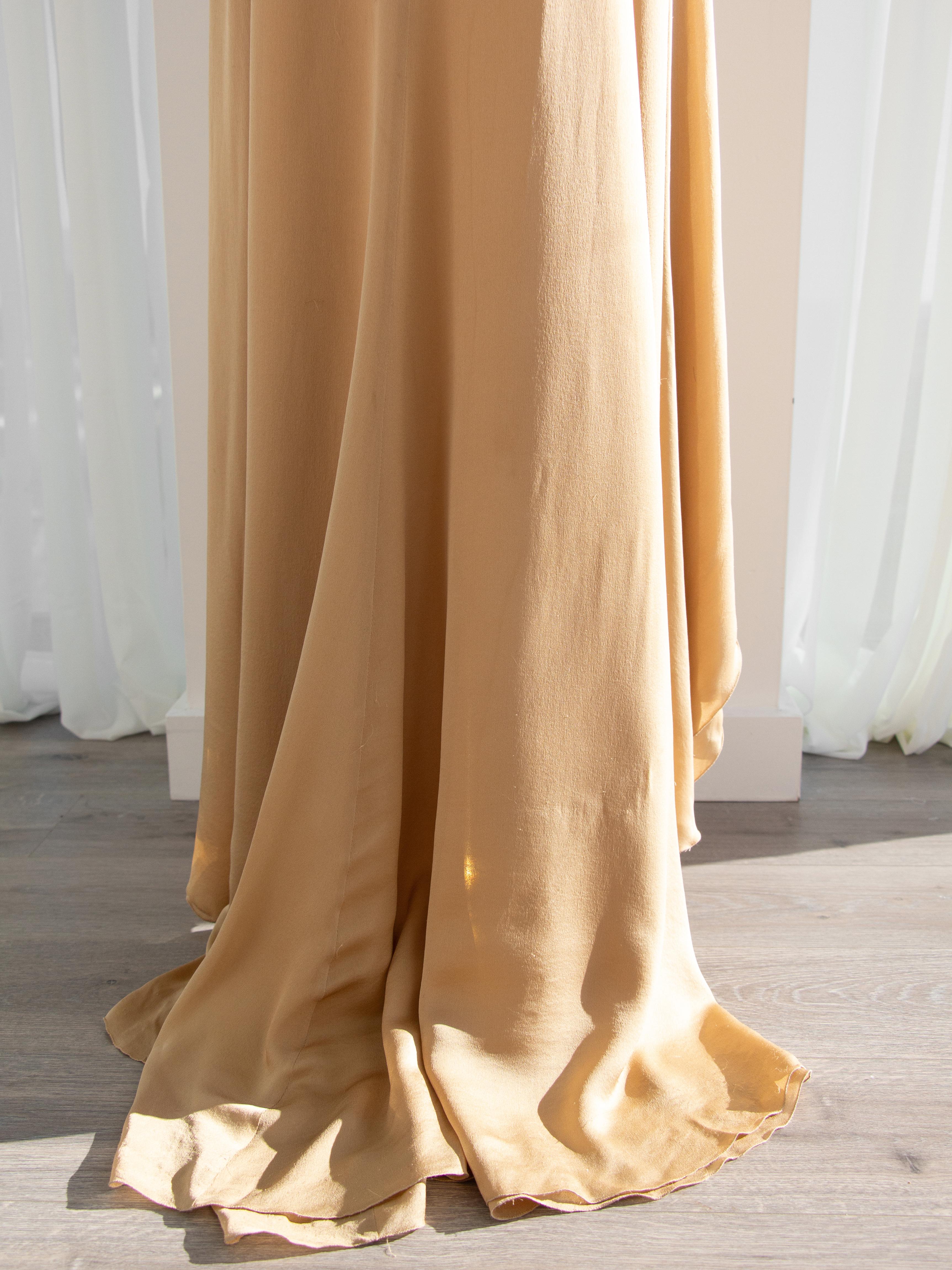 Chanel Vintage S/S 2003 Vestido de noche 03P Diosa Adornado con lentejuelas de seda beige 9