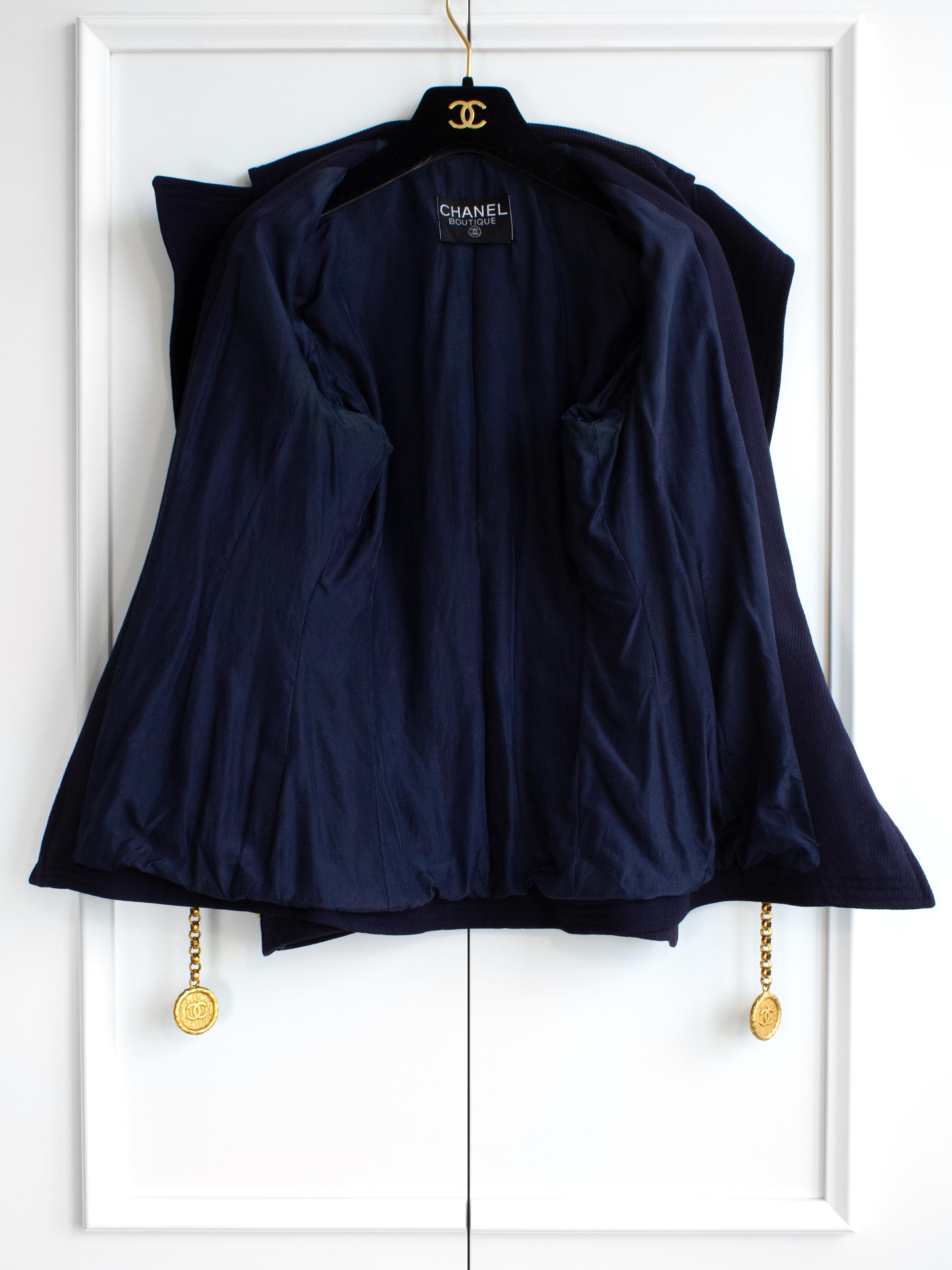 Chanel Vintage S/S1993 Navy Blue Cotton Gold Chain CC Medallion 93P Jacket Suit 8