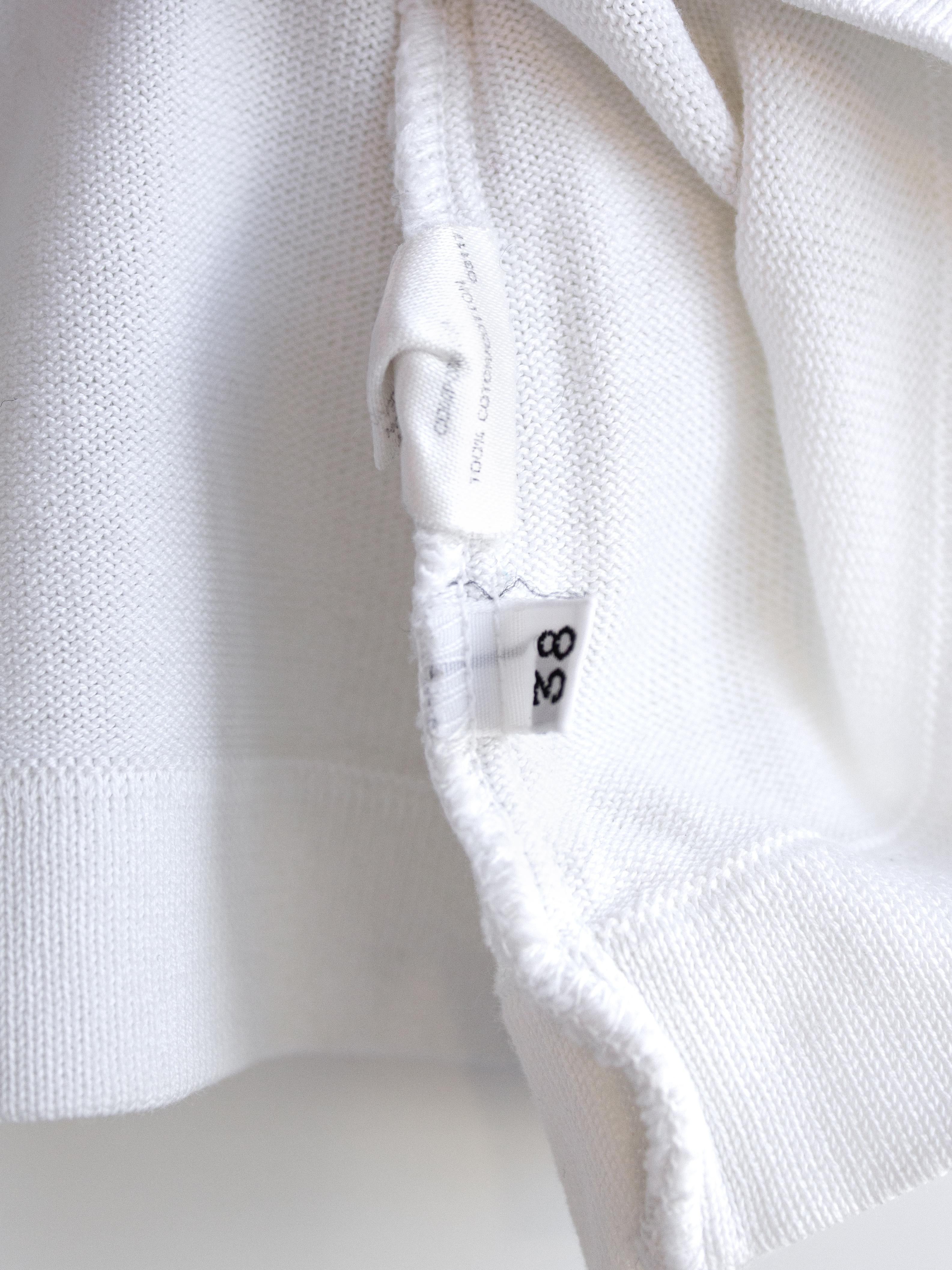 Chanel Vintage S/S1994 White Cotton Scalloped CC Logo 94P T-Shirt For Sale 5