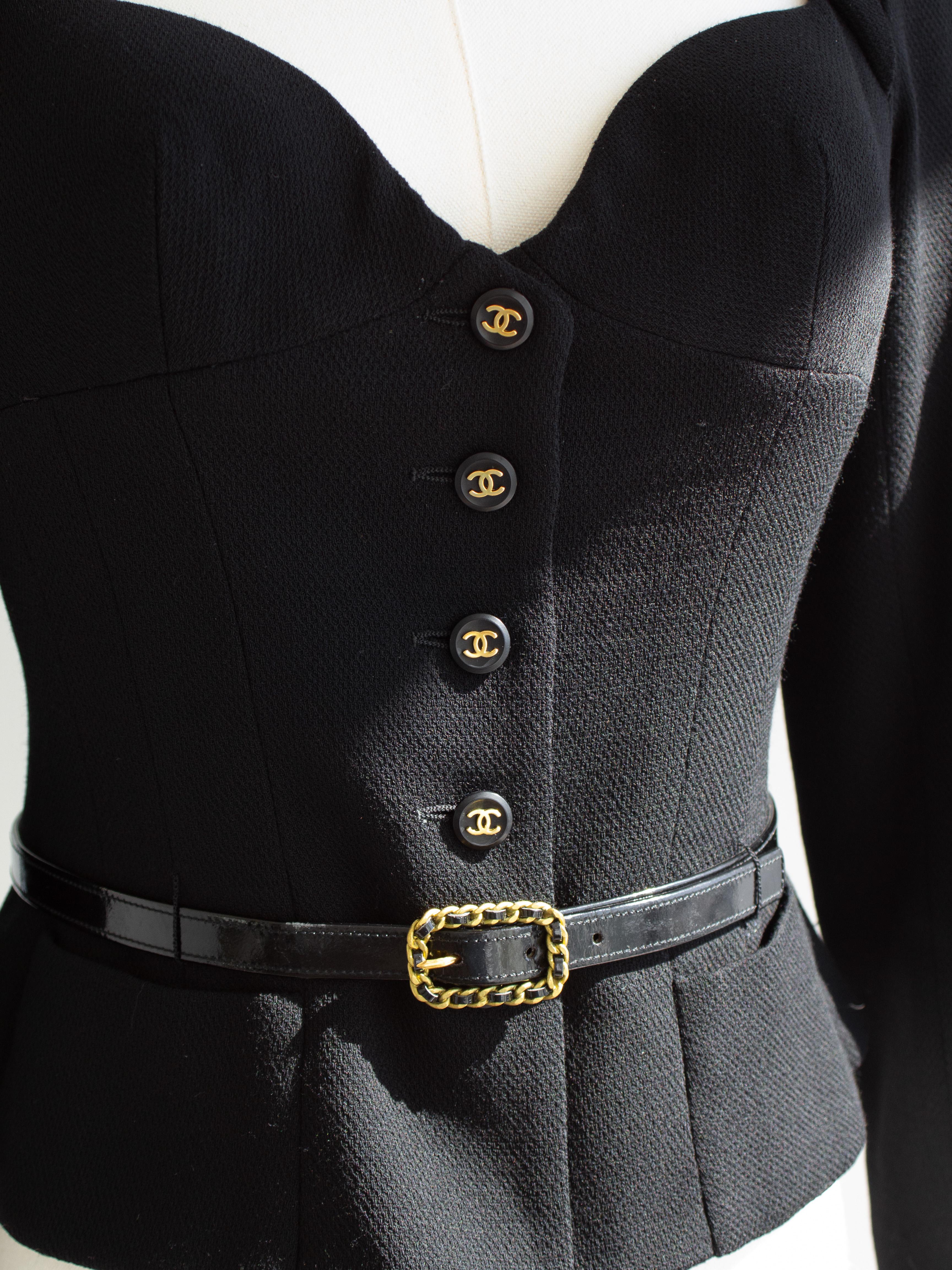 Chanel Vintage S/S1995 Barbie Black Gold CC Sweetheart Cropped 95P Belted Jacket 5