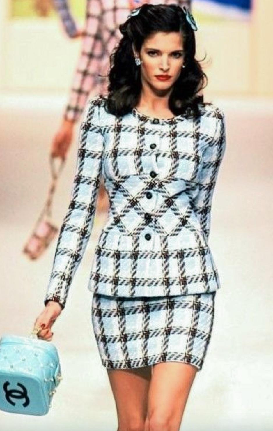 Chanel Vintage S/S1995 Blue Multicolor Plaid Barbie 95P Tweed Jacket 13