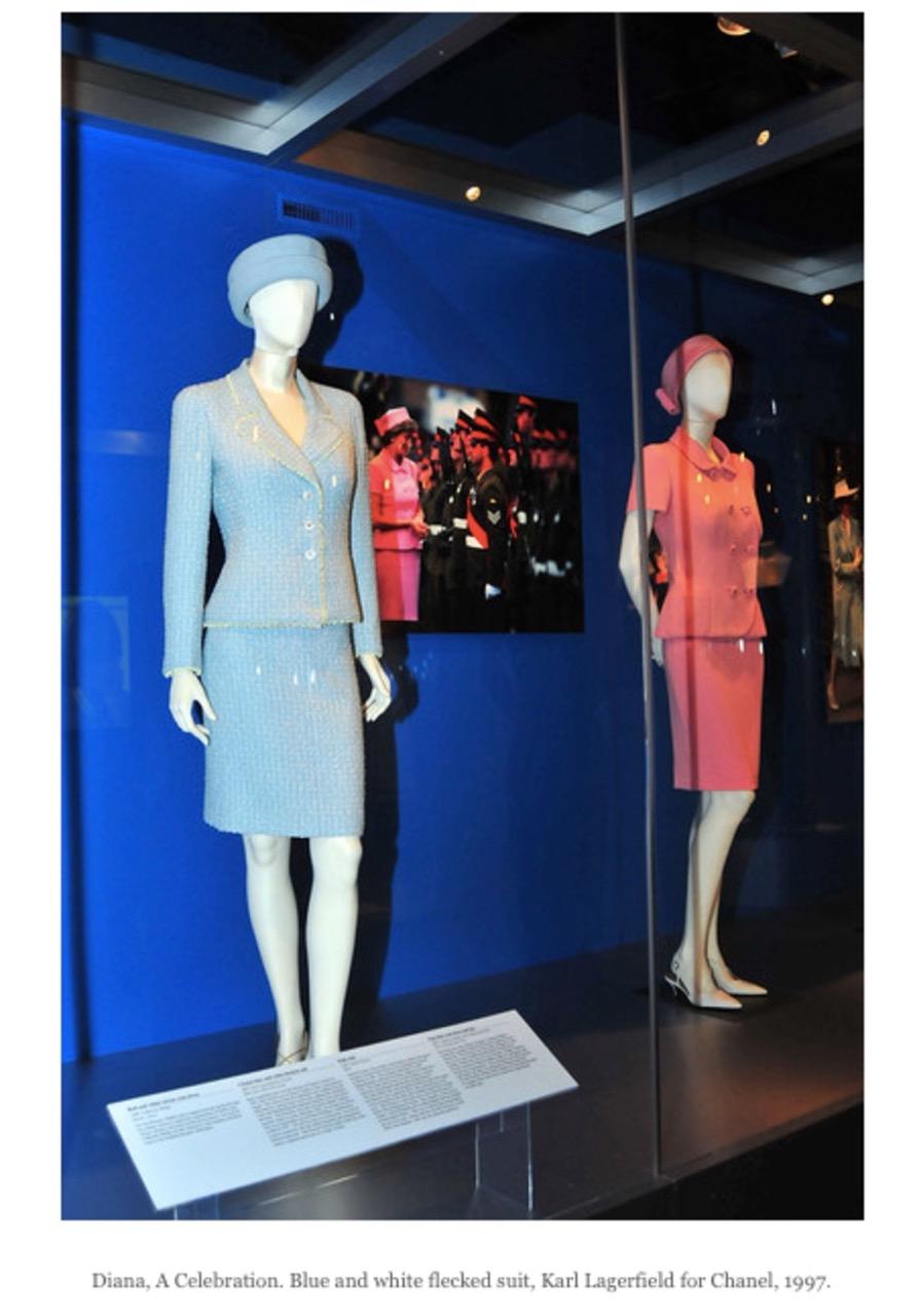 Women's Chanel Vintage S/S1997 Light Blue White Princess Diana 97P Tweed Jacket Suit
