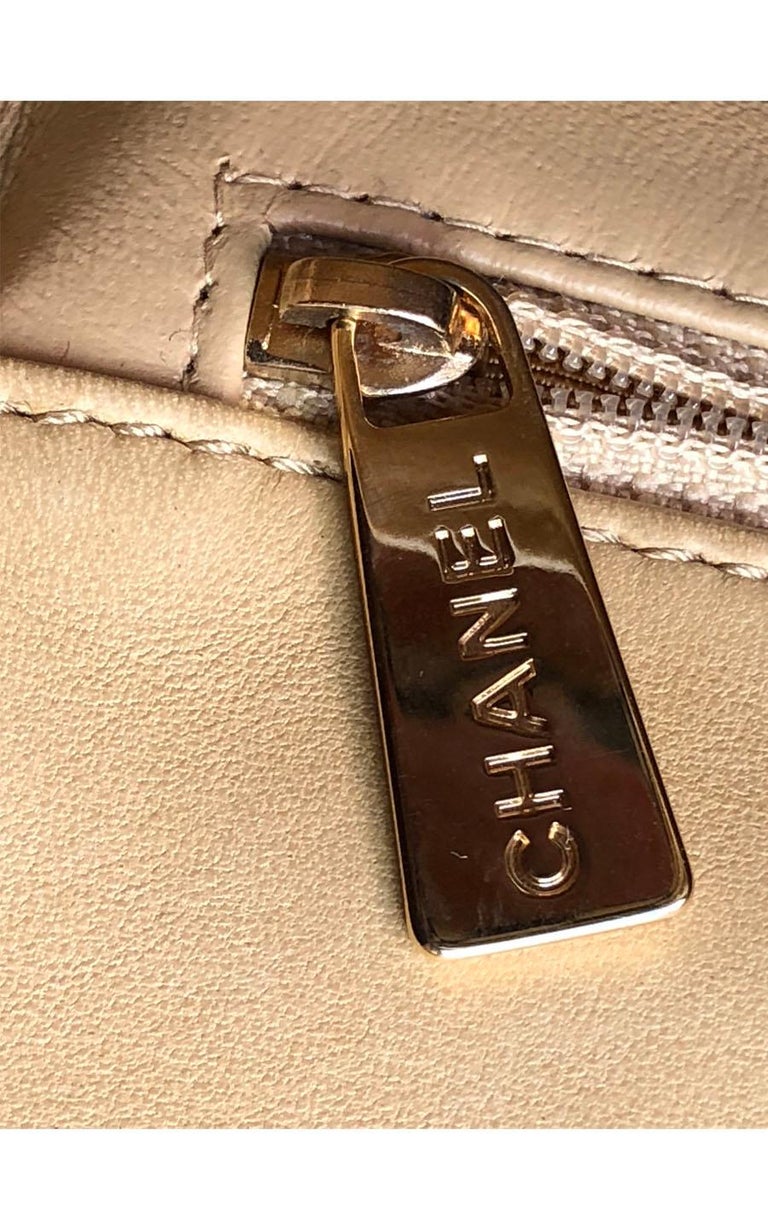 Chanel Vintage Shoulder bag BEIGE For Sale at 1stDibs vintage chanel