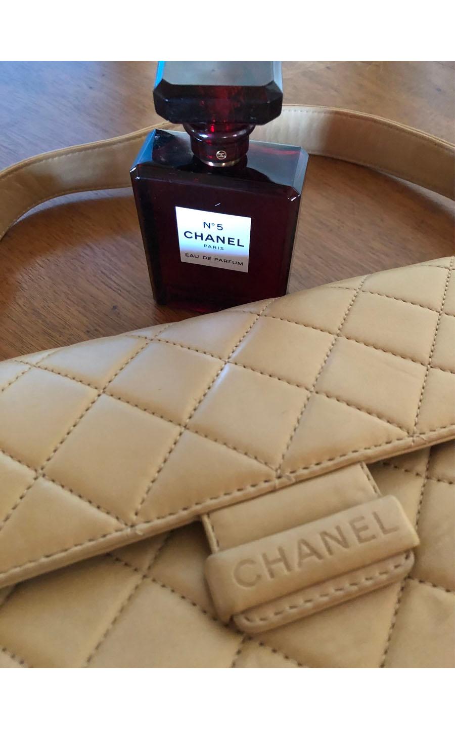 Chanel Vintage Shoulder bag BEIGE For Sale 1
