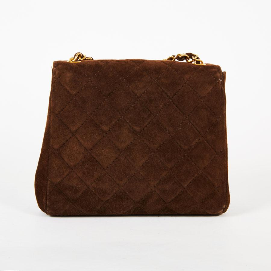 Women's CHANEL Vintage Shoulder Bag in Brown Suede Leather