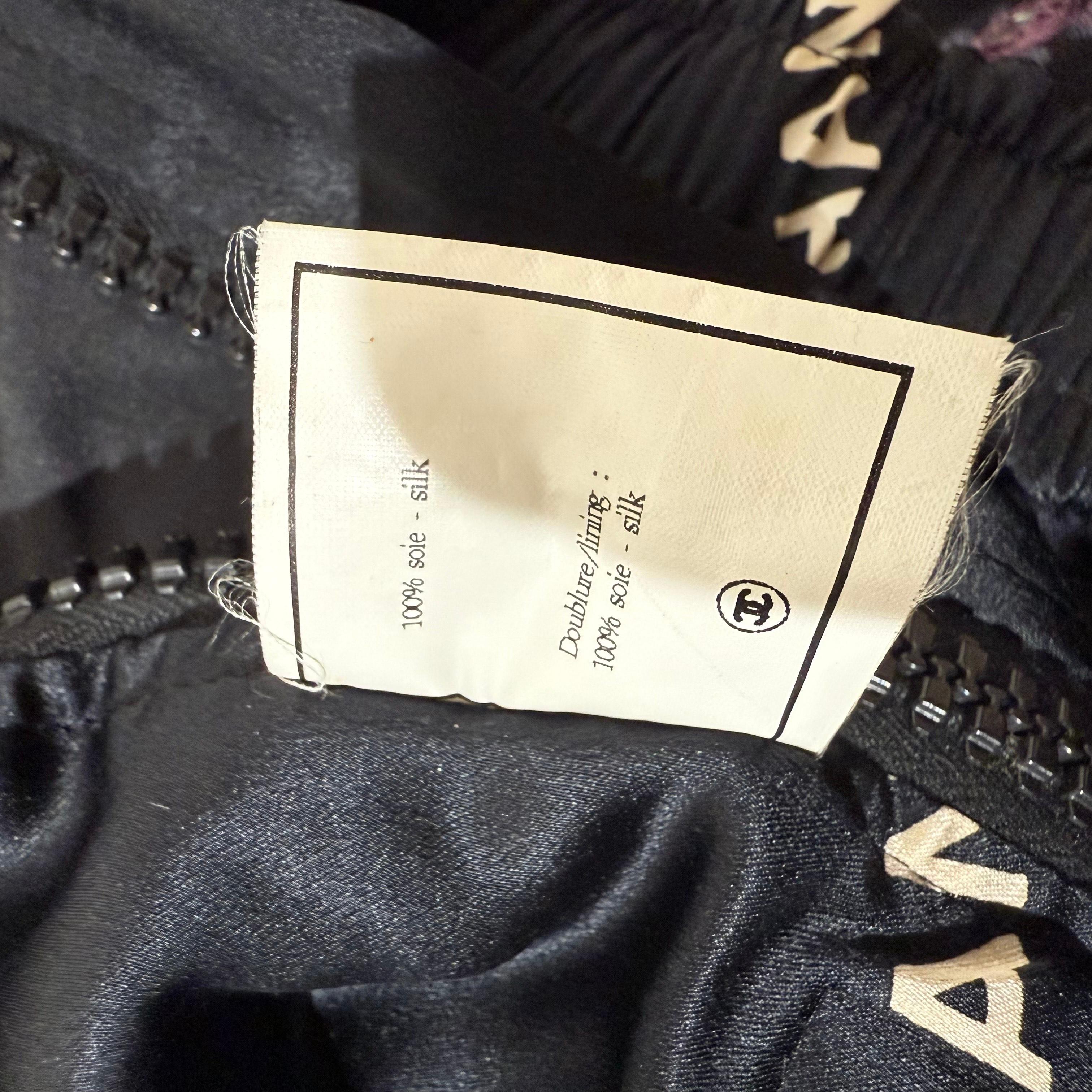 Chanel Vintage Silk Skiirt Size FR 38 / IT42 For Sale 3