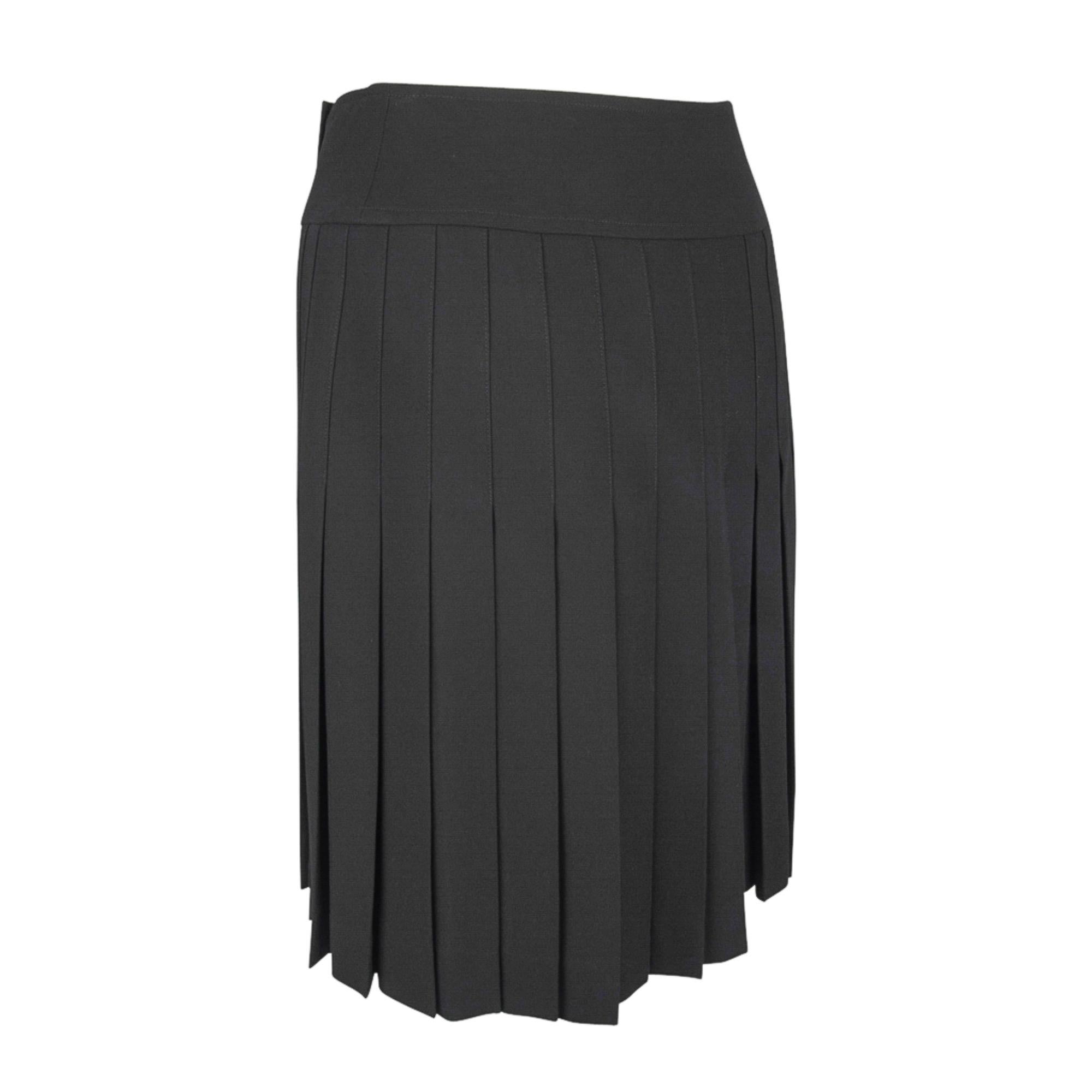 Chanel Vintage Skirt Pleated Double Row CC Buttons 40 / 6 1