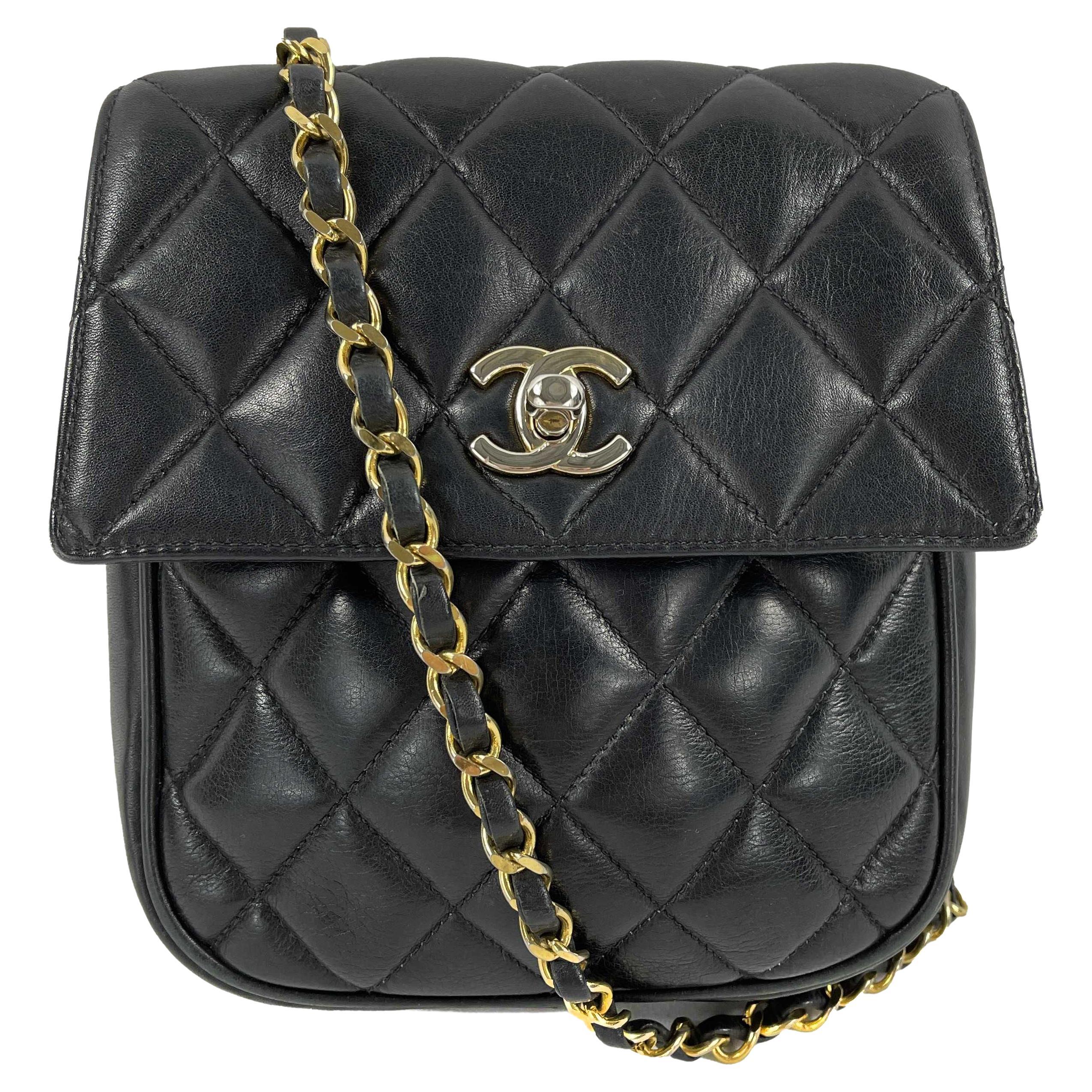 CHANEL Vintage Small Black Quilted CC Lambskin Flap Crossbody / Shoulder Bag