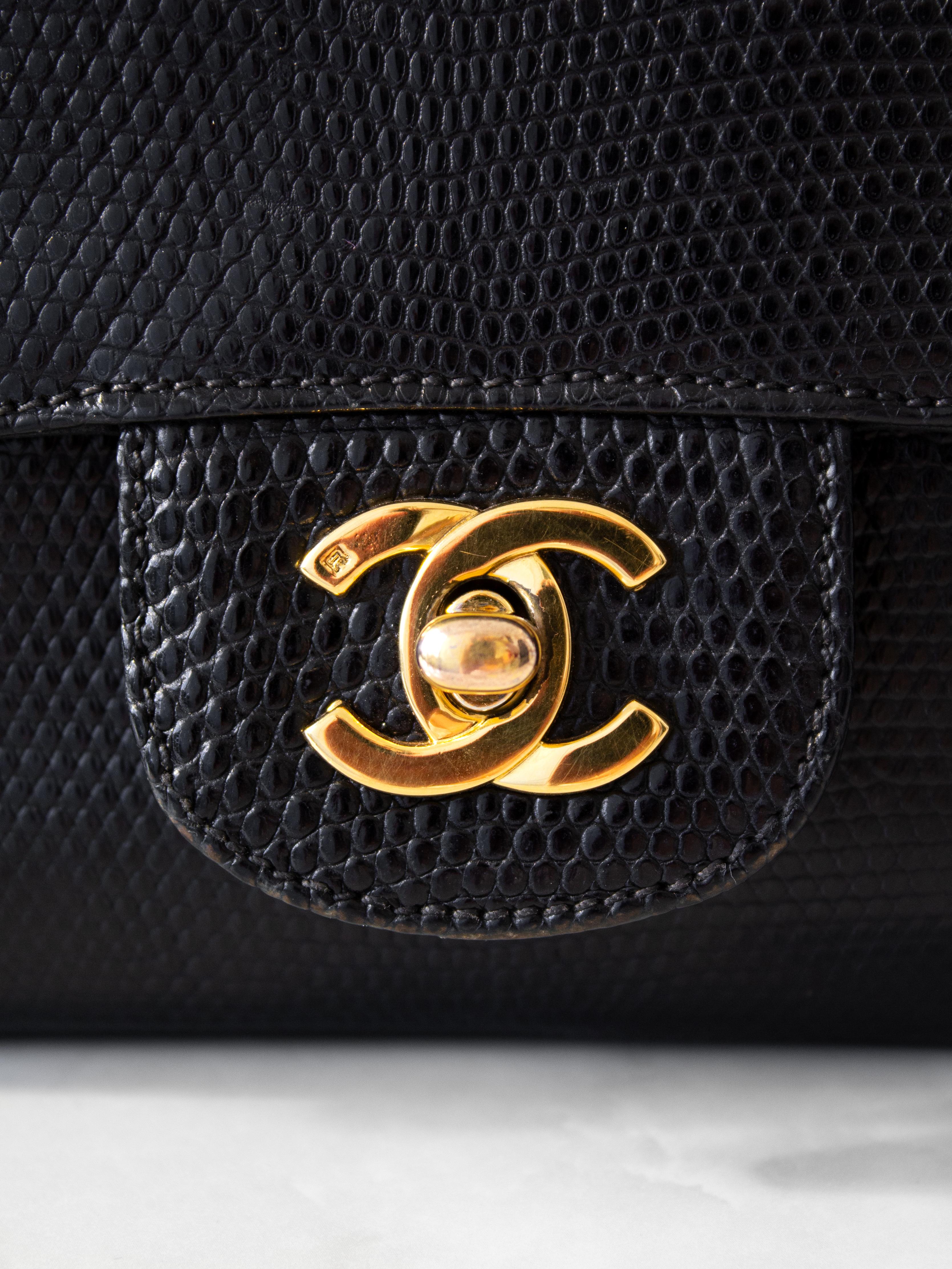 Women's Chanel Vintage Small Classic Flap Exotic Lizard Leather 24K Gold CC Black Bag For Sale
