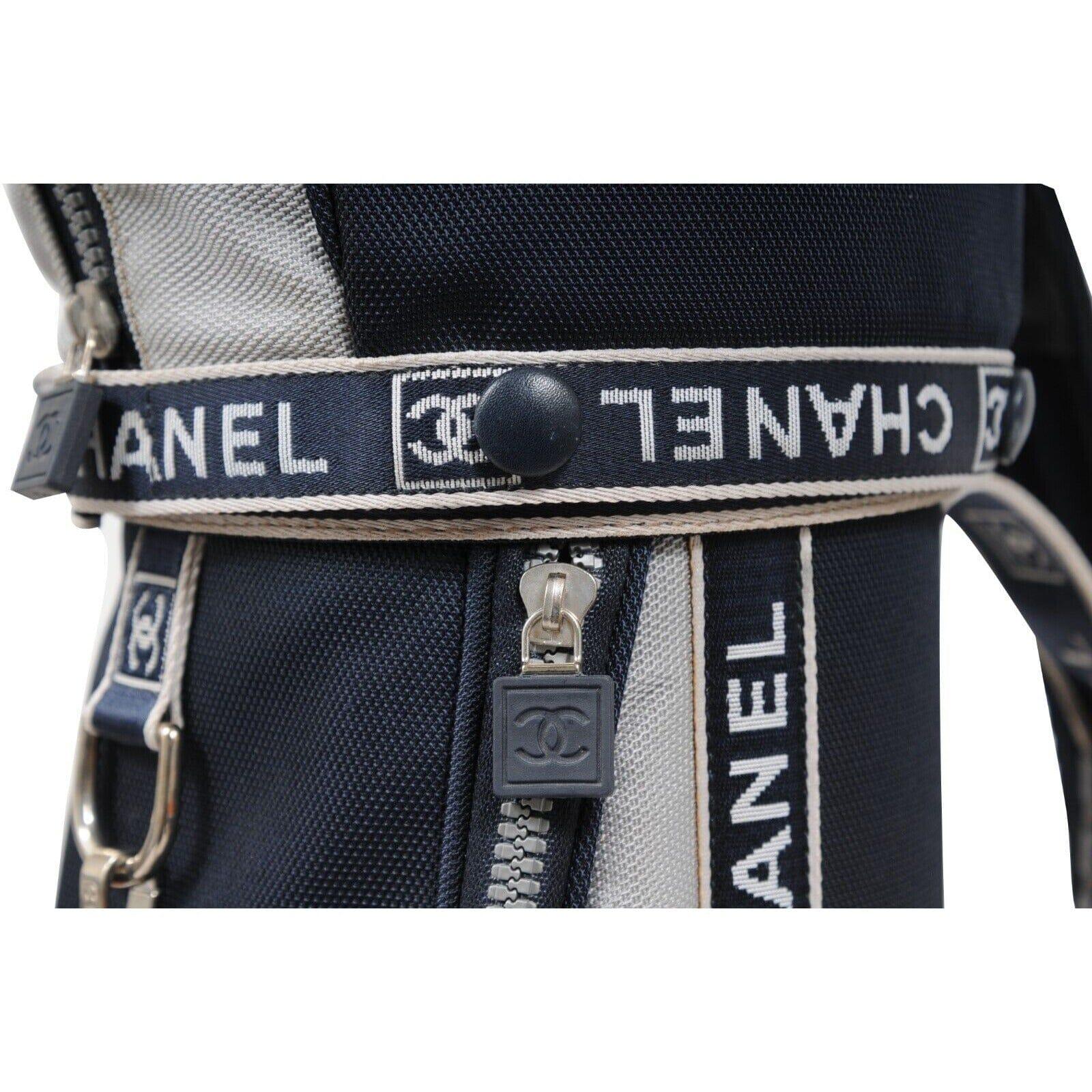 Chanel Vintage Sport Golf Tasche Marineblau Weiß CC Logo Cross Body Travel Pouch im Angebot 7