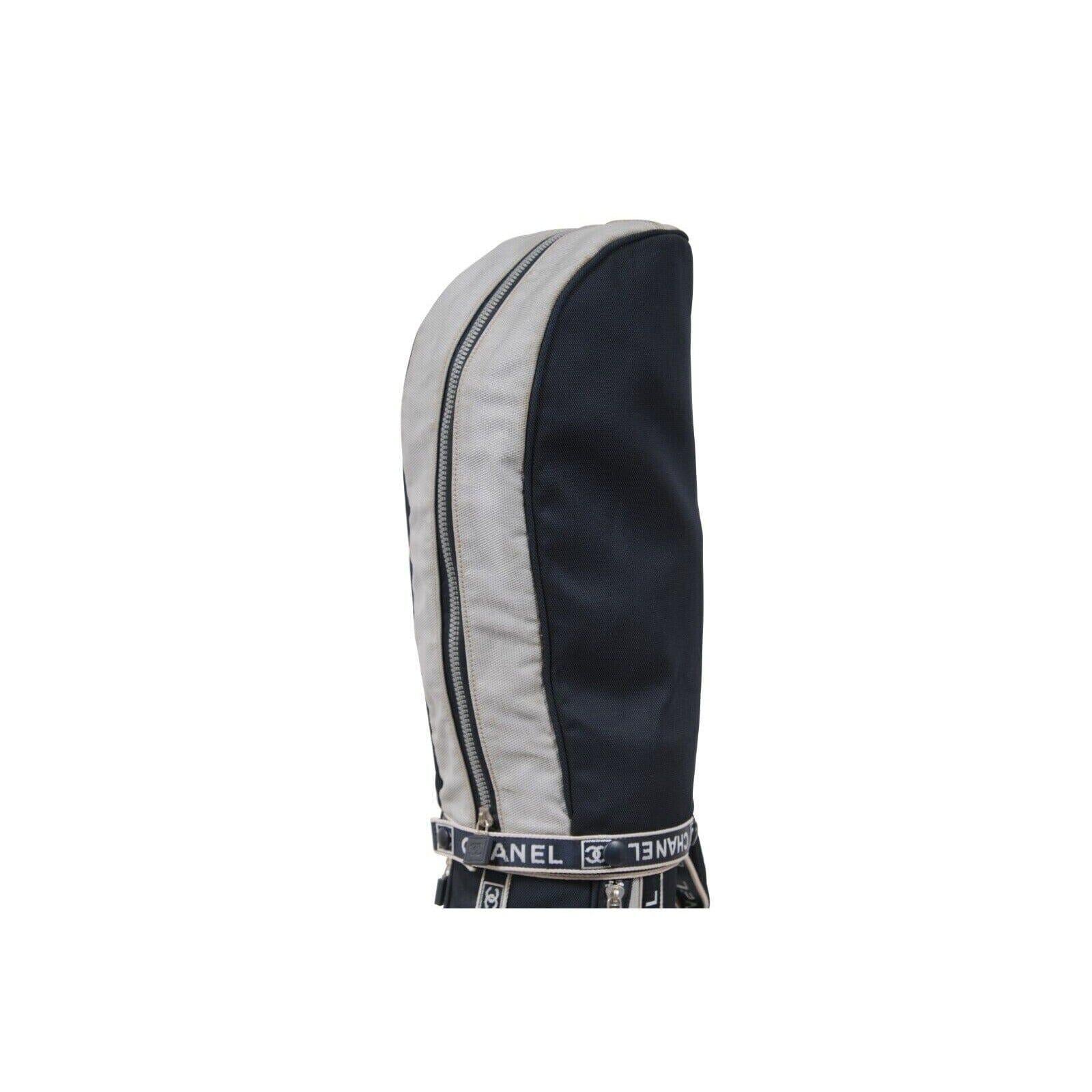 Chanel Vintage Sport Golf Tasche Marineblau Weiß CC Logo Cross Body Travel Pouch (Schwarz) im Angebot