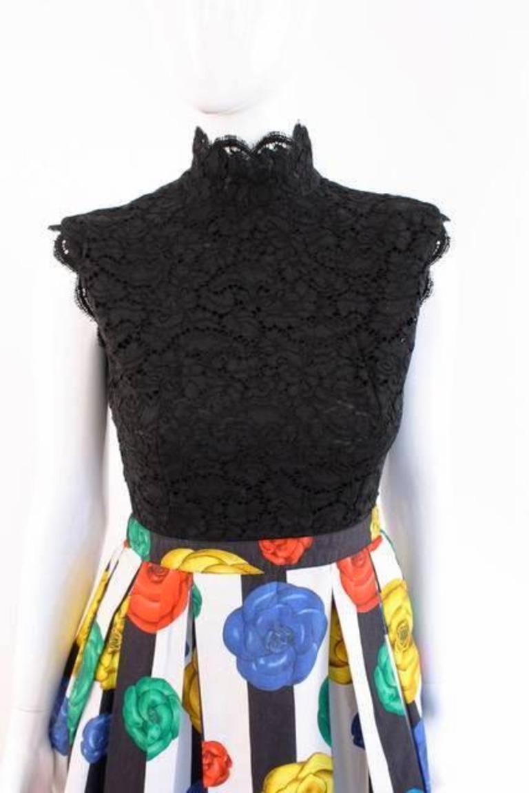 CHANEL Vintage Spring 1988 Dress In Good Condition For Sale In Georgetown, ME