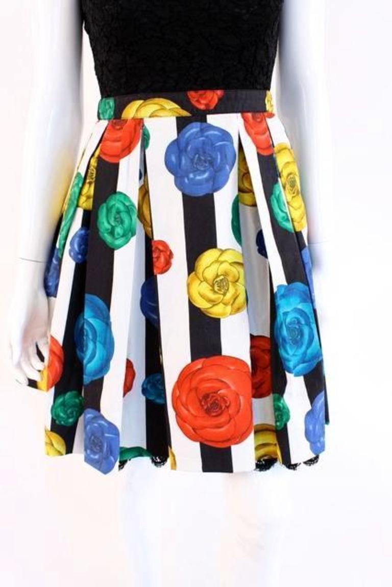 Women's or Men's CHANEL Vintage Spring 1988 Dress For Sale