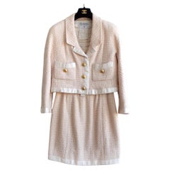 Chanel Vintage Spring 1990 Pink White Satin Tweed Cropped Jacket Skirt Suit