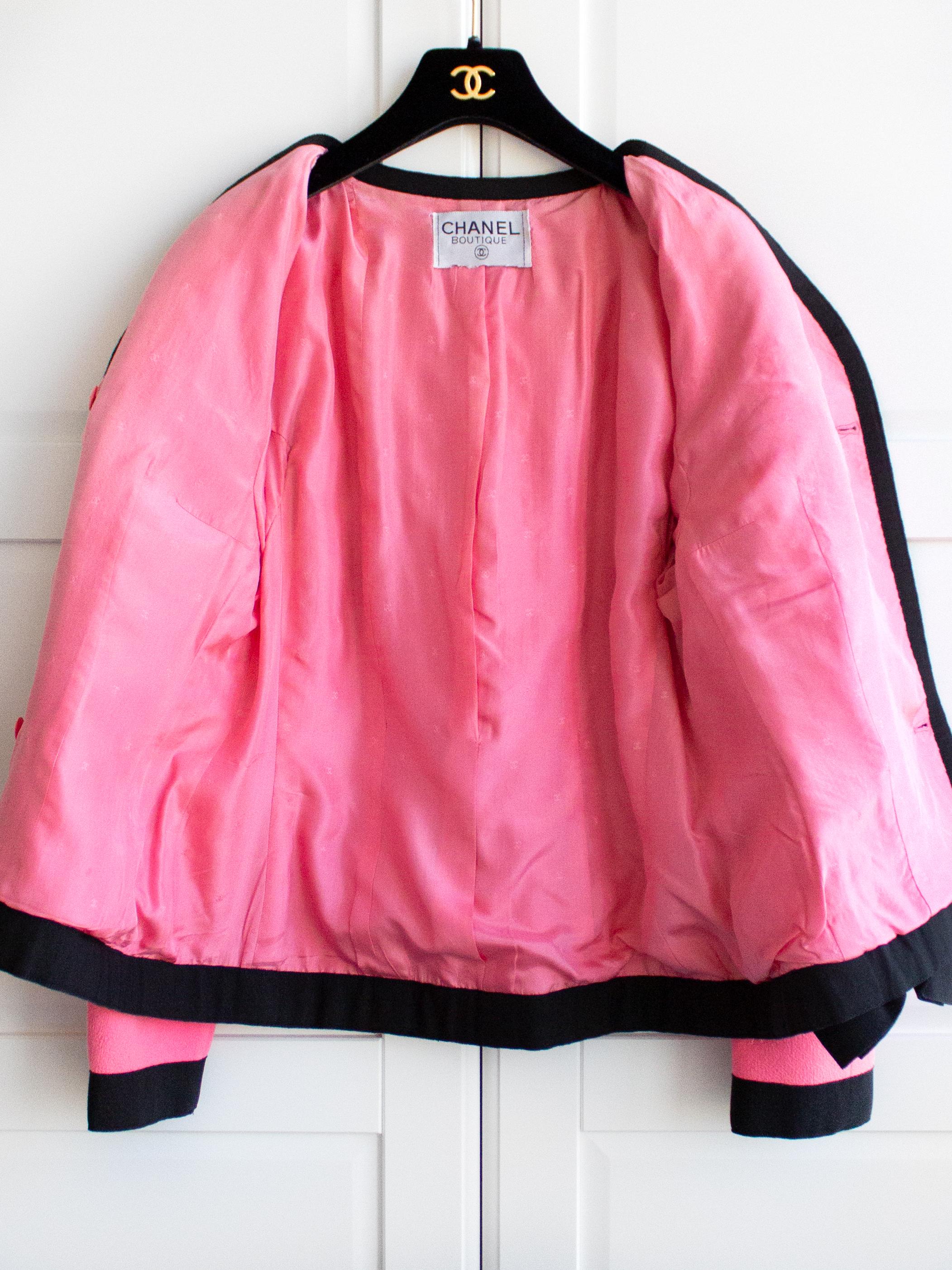Chanel Vintage Spring 1991 Linda Pink Black Bow Jacket Skirt Suit 2
