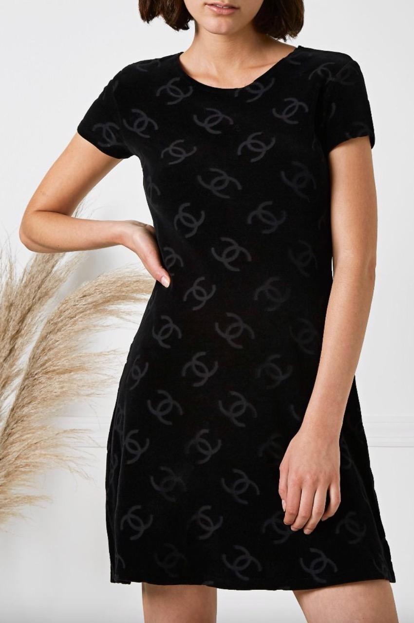 Chanel Vintage Spring 1996 Black CC Logo Velour Mini LBD 96P Dress 10