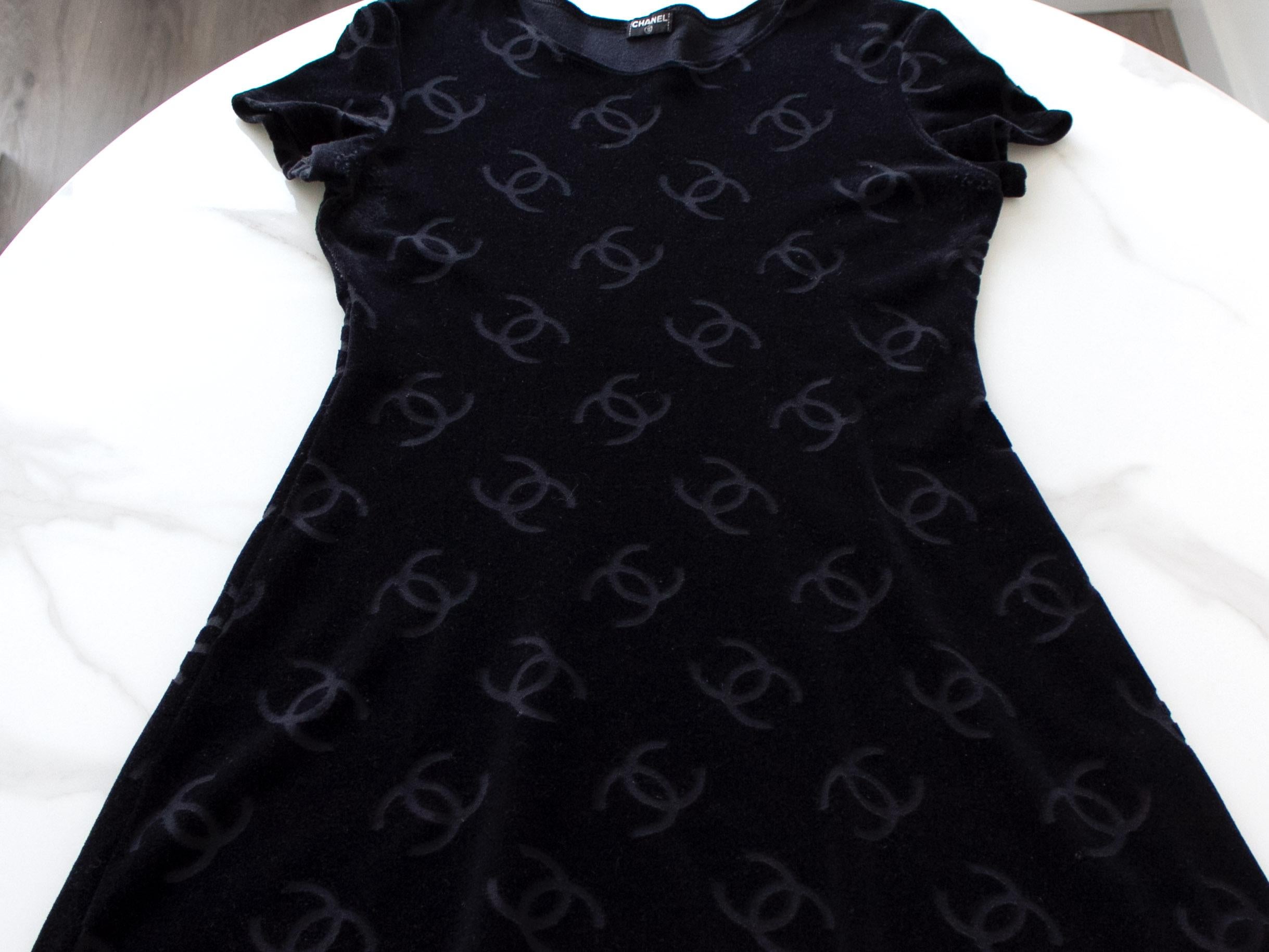 Women's Chanel Vintage Spring 1996 Black CC Logo Velour Mini LBD 96P Dress