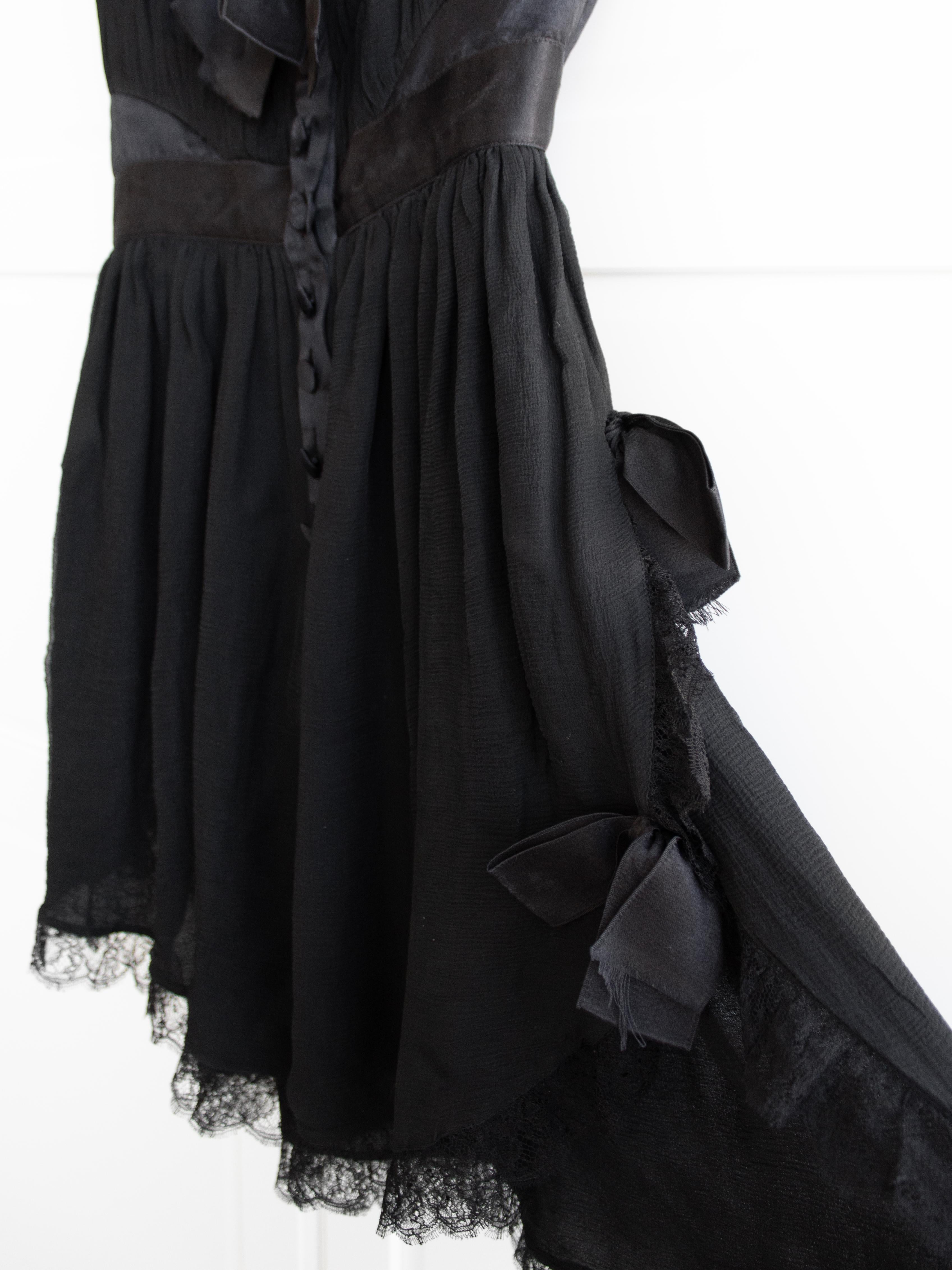 Chanel Vintage Spring/Summer 1991 Black Lace Silk Bow LBD Mini Dress  For Sale 8