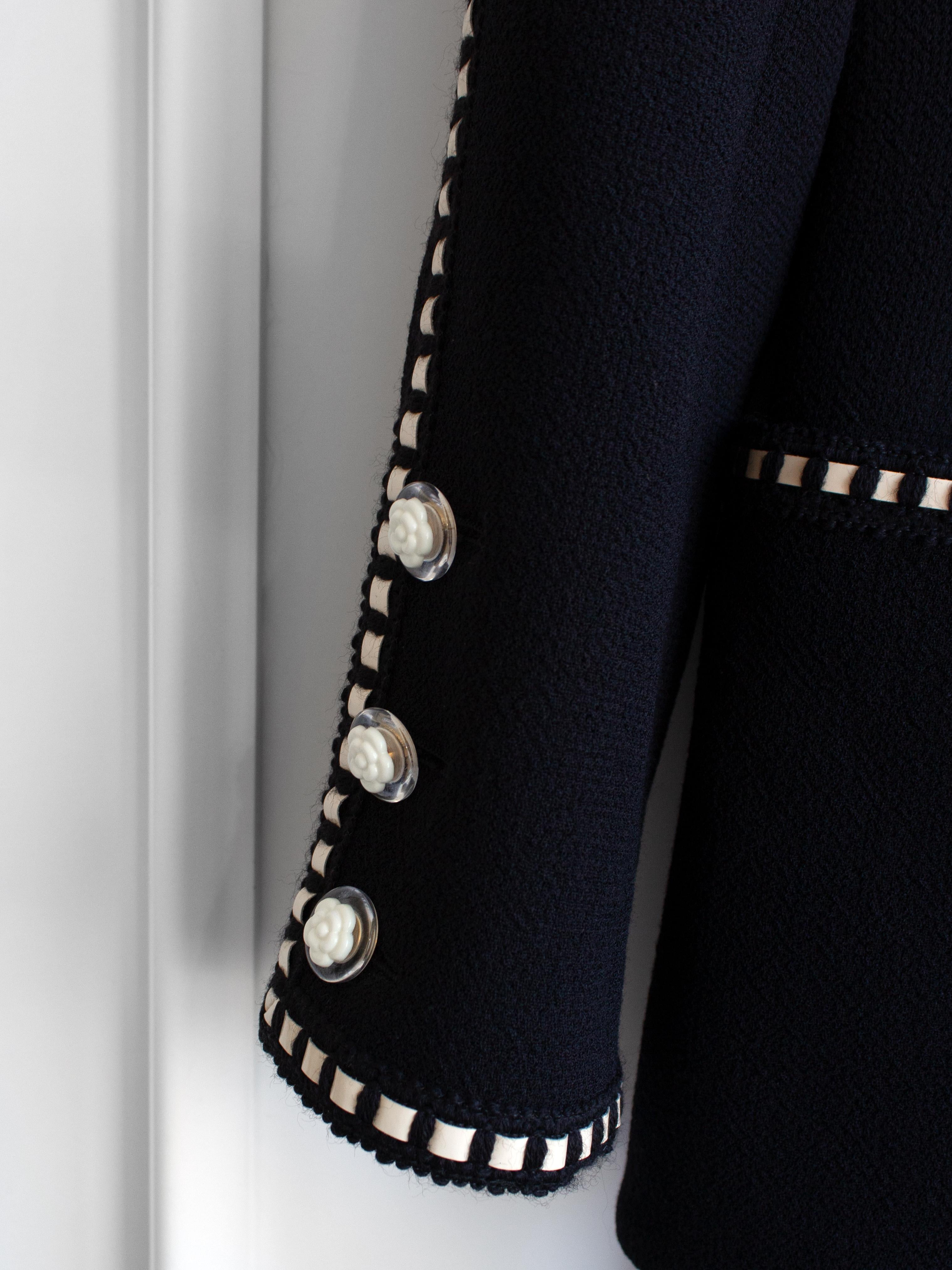 Chanel Vintage Spring/Summer 1992 Navy Blue White Lucite Camellia Jacket Suit 5