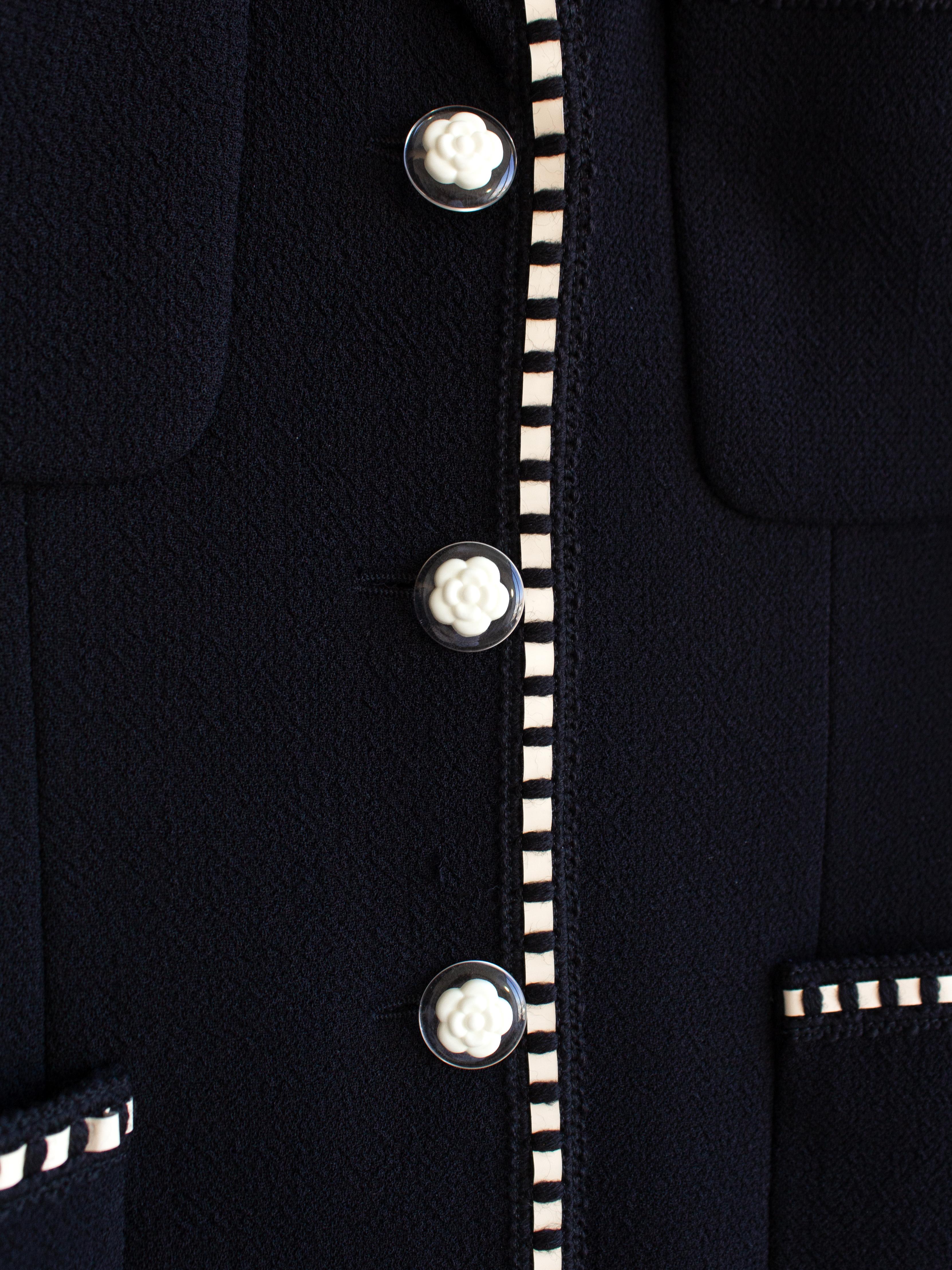 Chanel Vintage Spring/Summer 1992 Navy Blue White Lucite Camellia Jacket Suit 4
