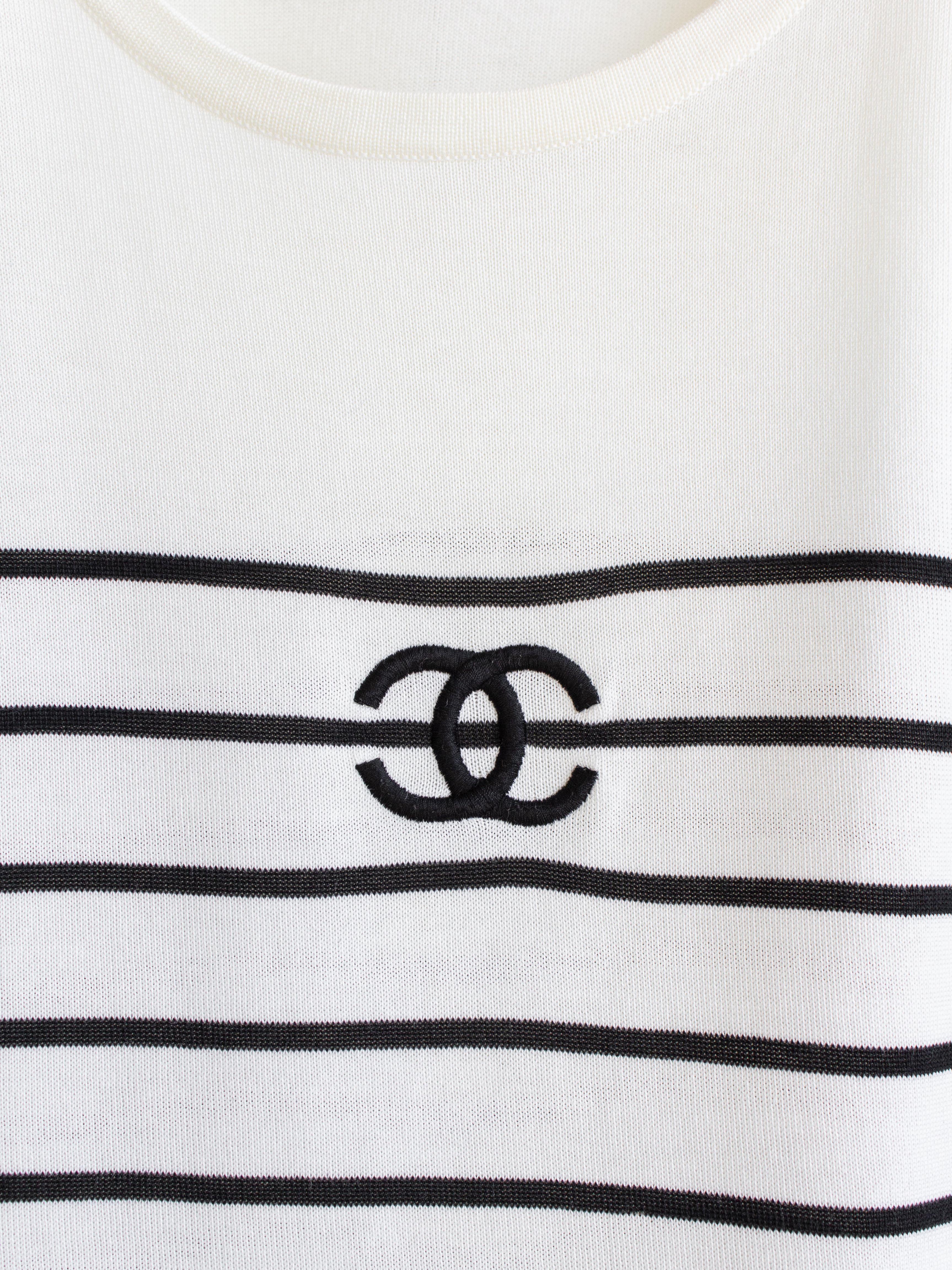 Chanel Vintage Spring/Summer 1994 White Black CC Logo Striped 94P Top 6