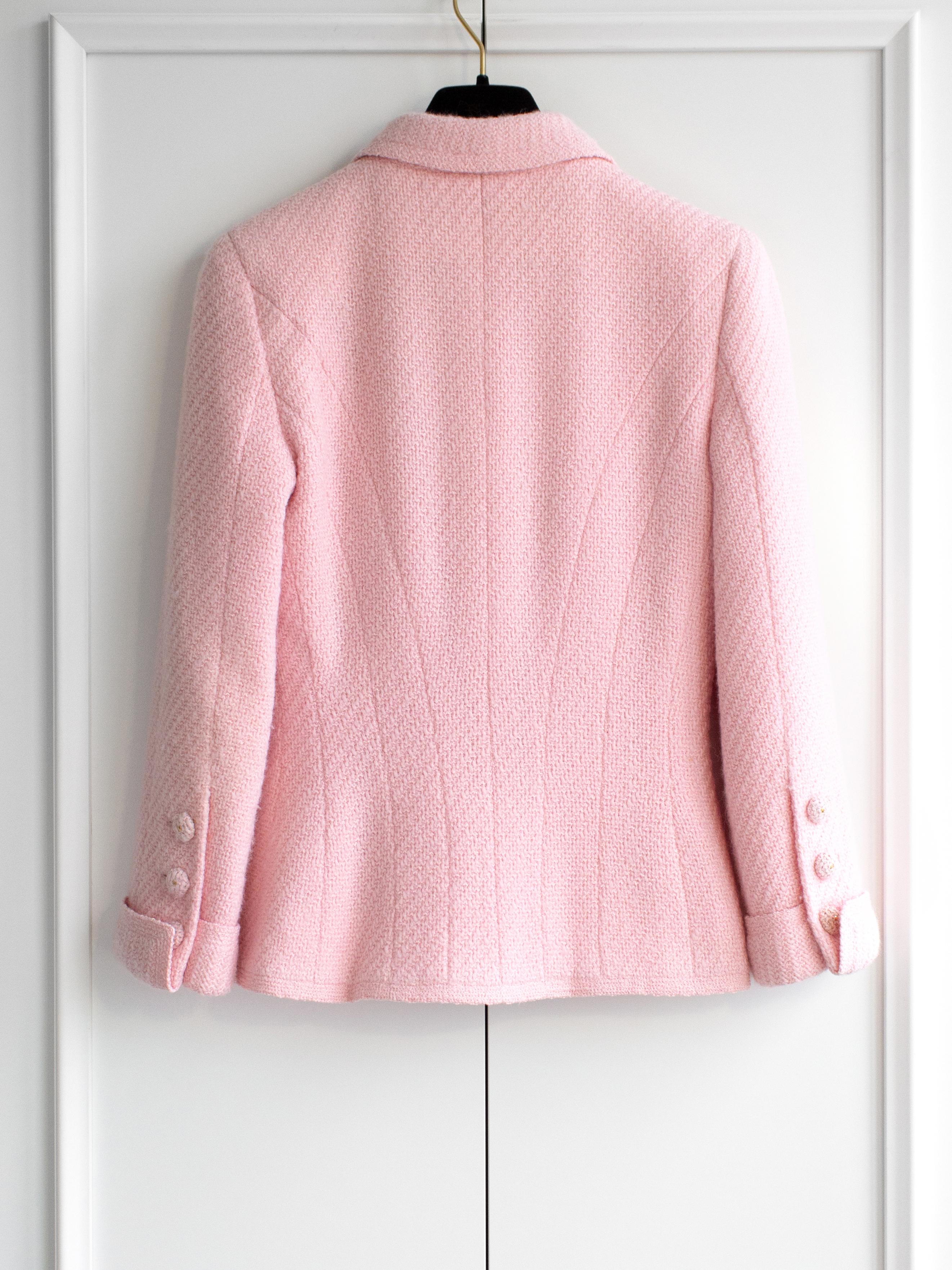 Women's Chanel Vintage Spring/Summer 1995 Haute Couture Pink Tweed Jacket