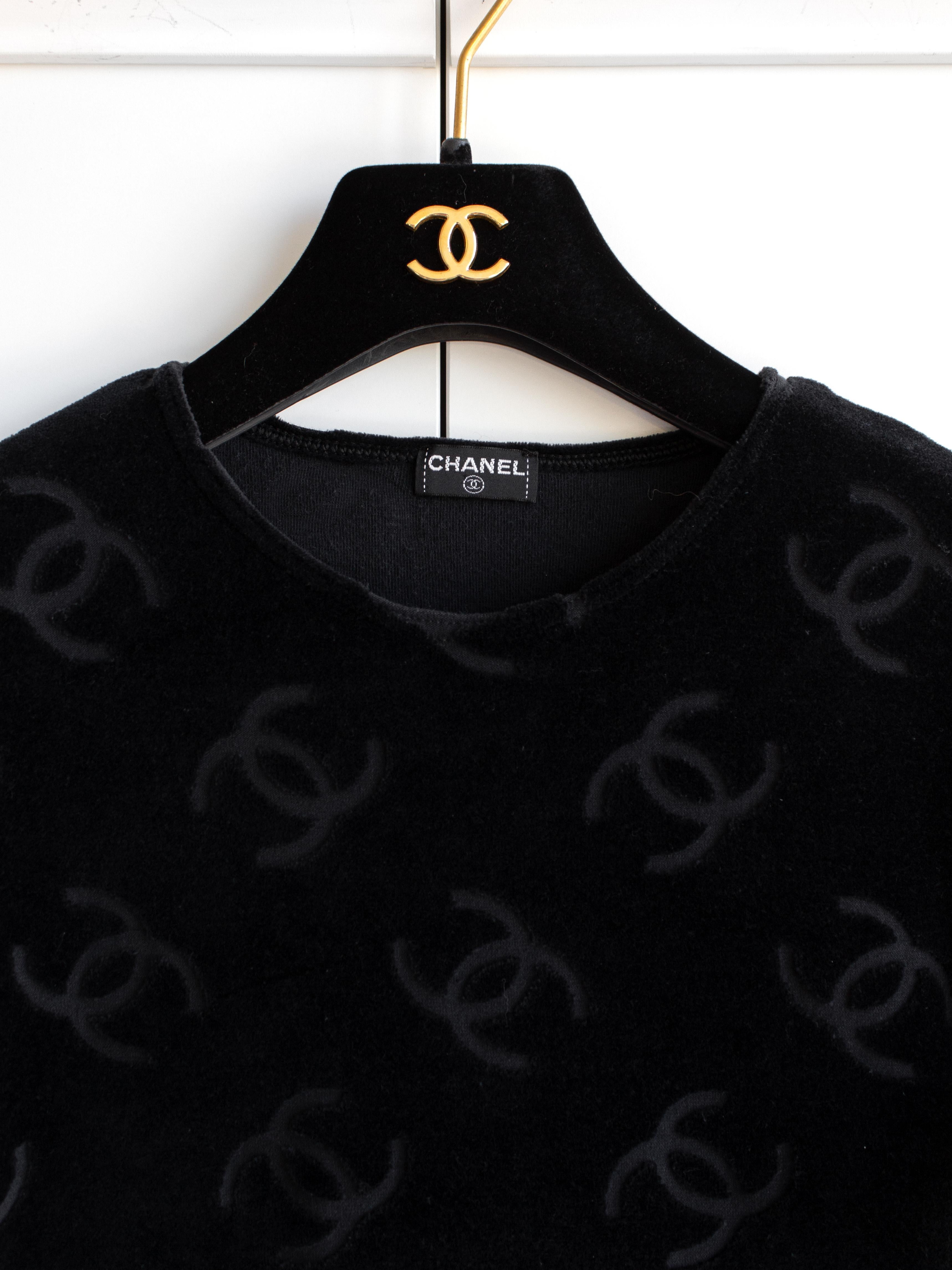 Chanel Vintage Spring/Summer 1996 Black CC Logo Velour T-Shirt Top 1