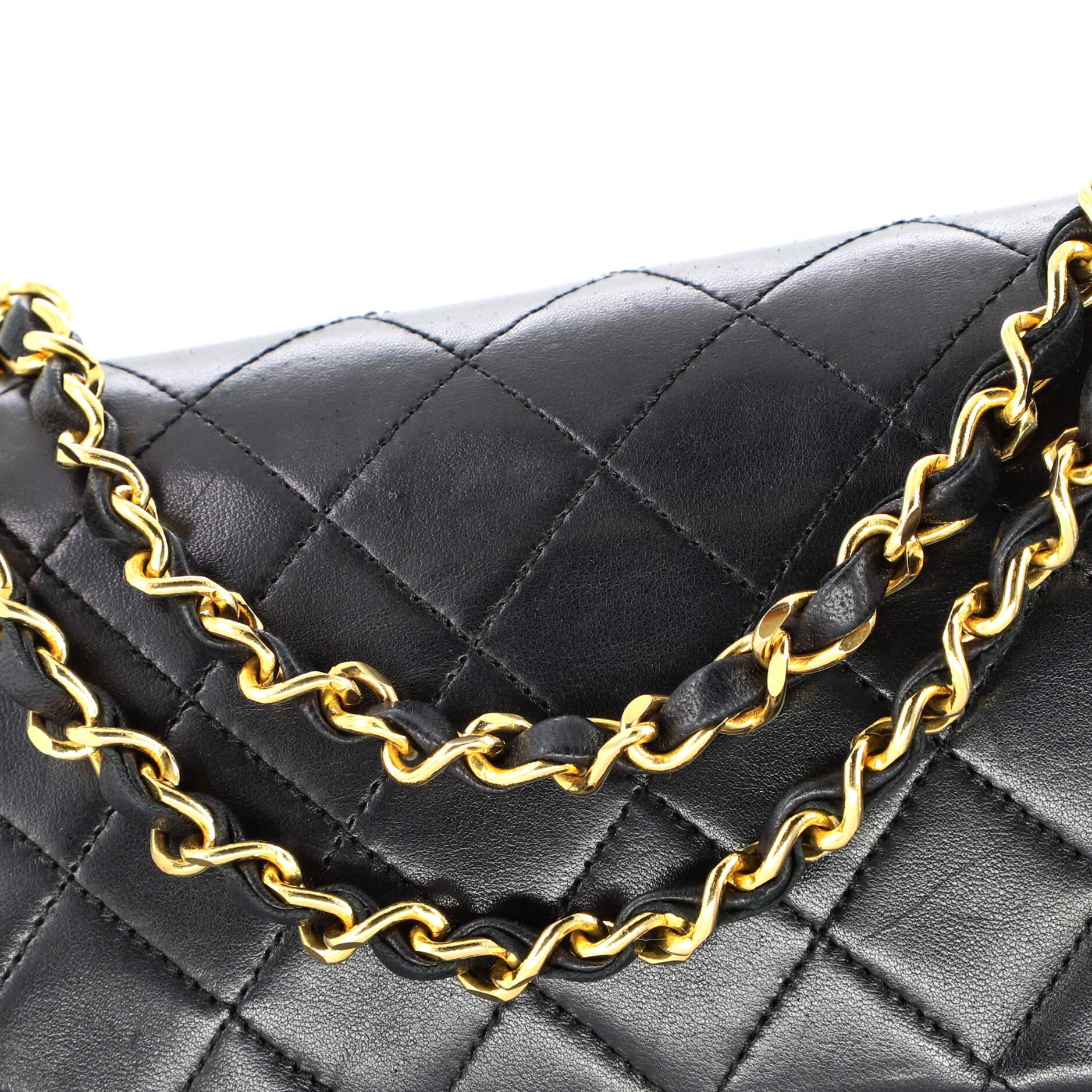 Chanel Vintage Square Classic Double Flap Bag Quilted Leather Medium For Sale 4